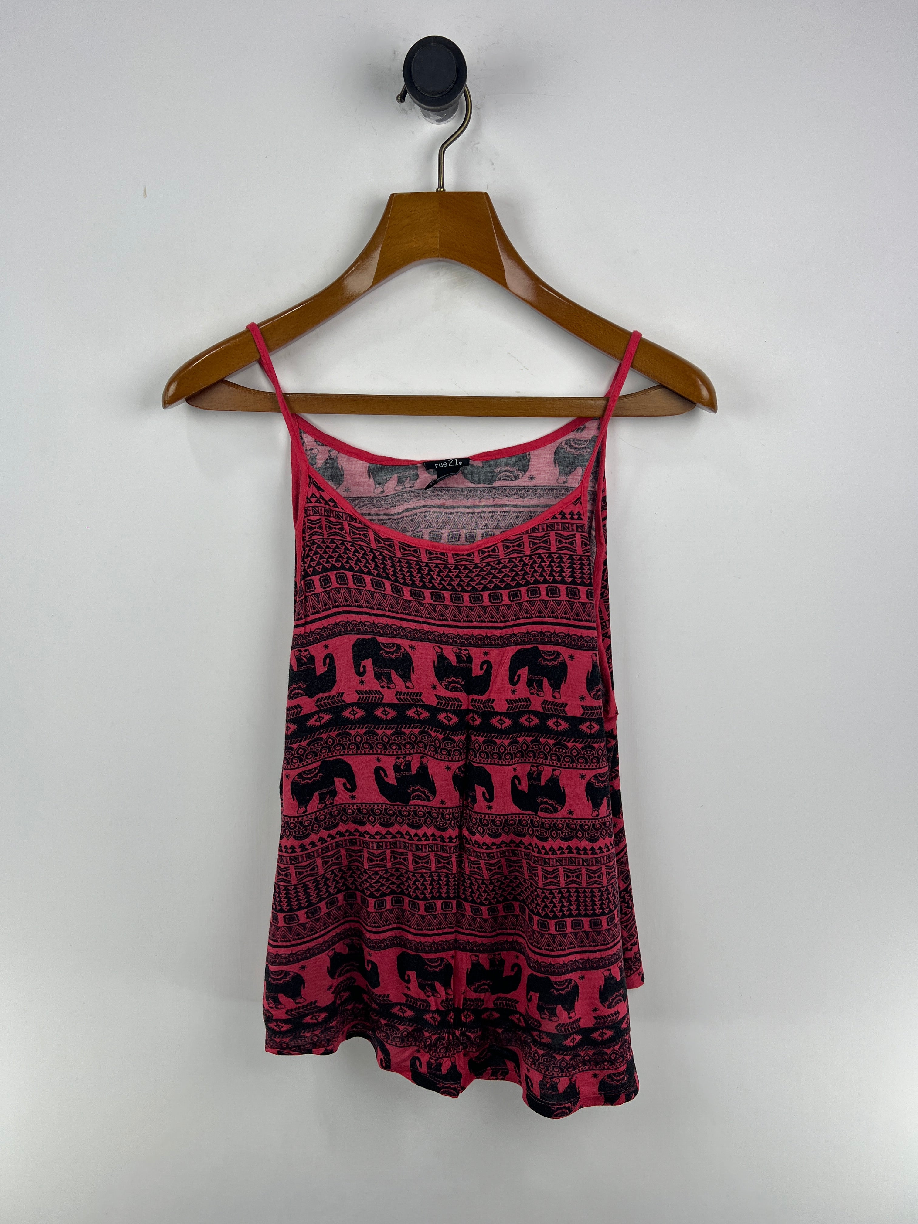 Rue 21 Tank Top (Women) (Large)