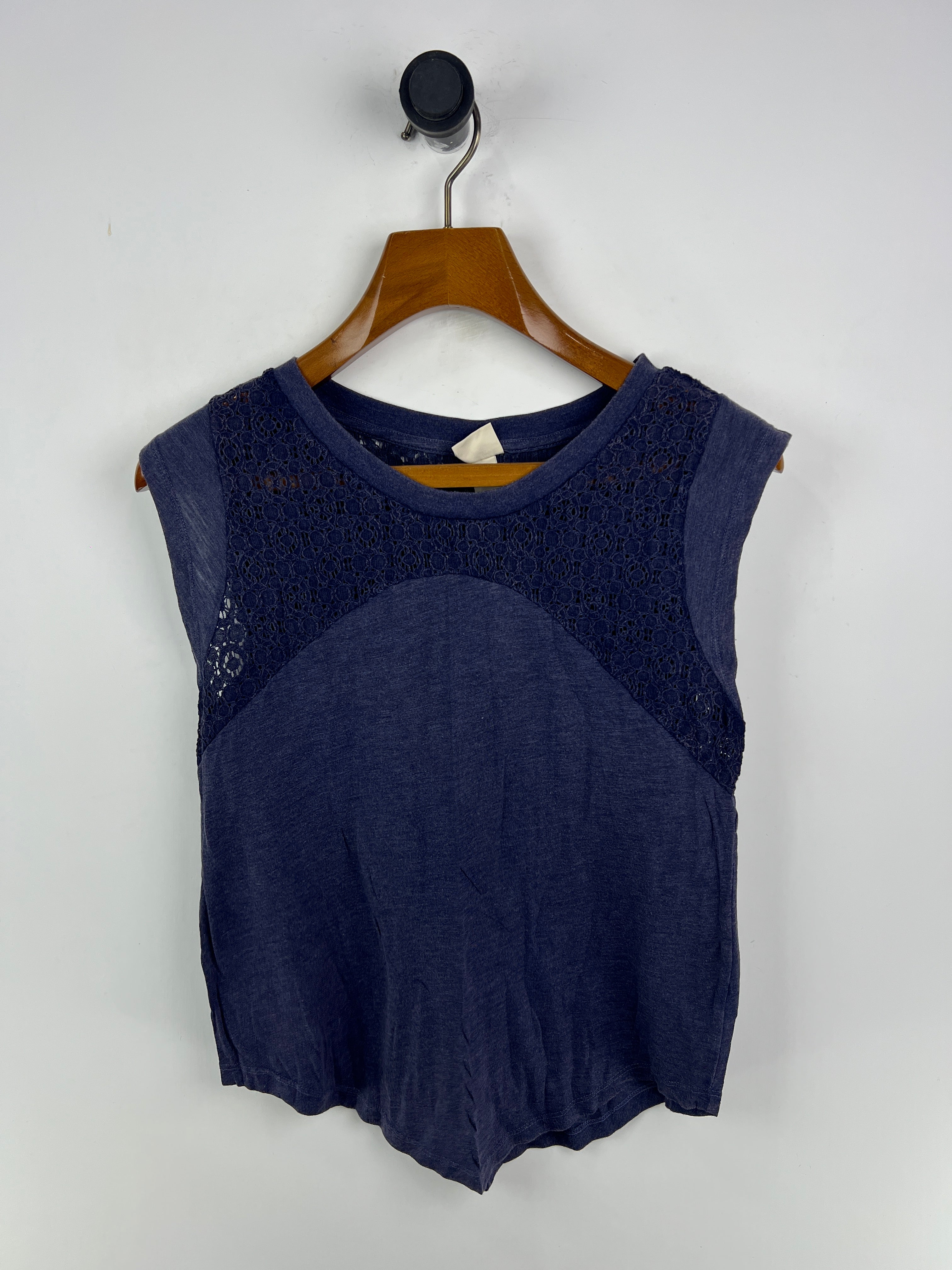 Mossimo Blouse (Women) (Small-Medium)