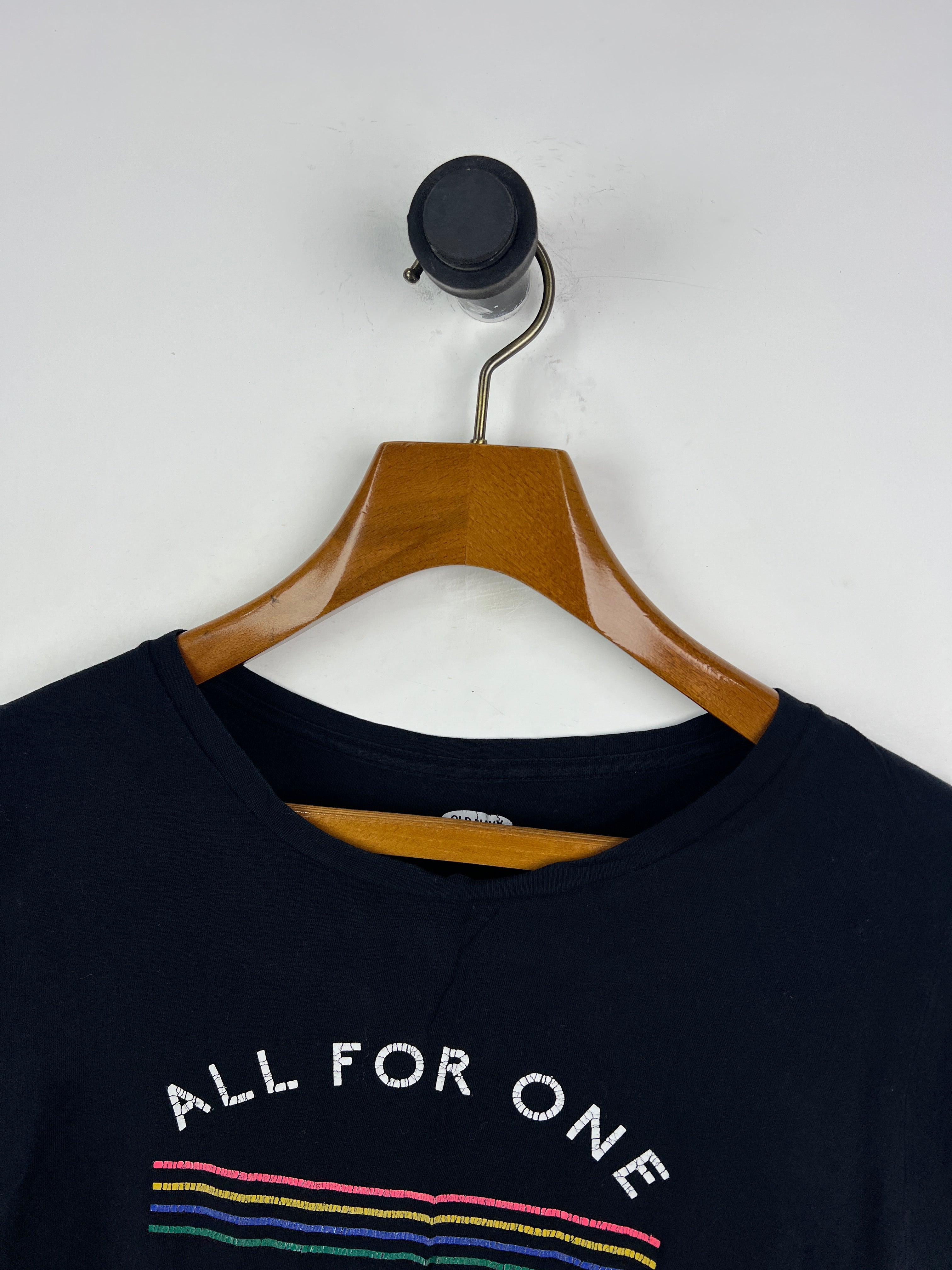Old Navy T-Shirt (Women) (Small)