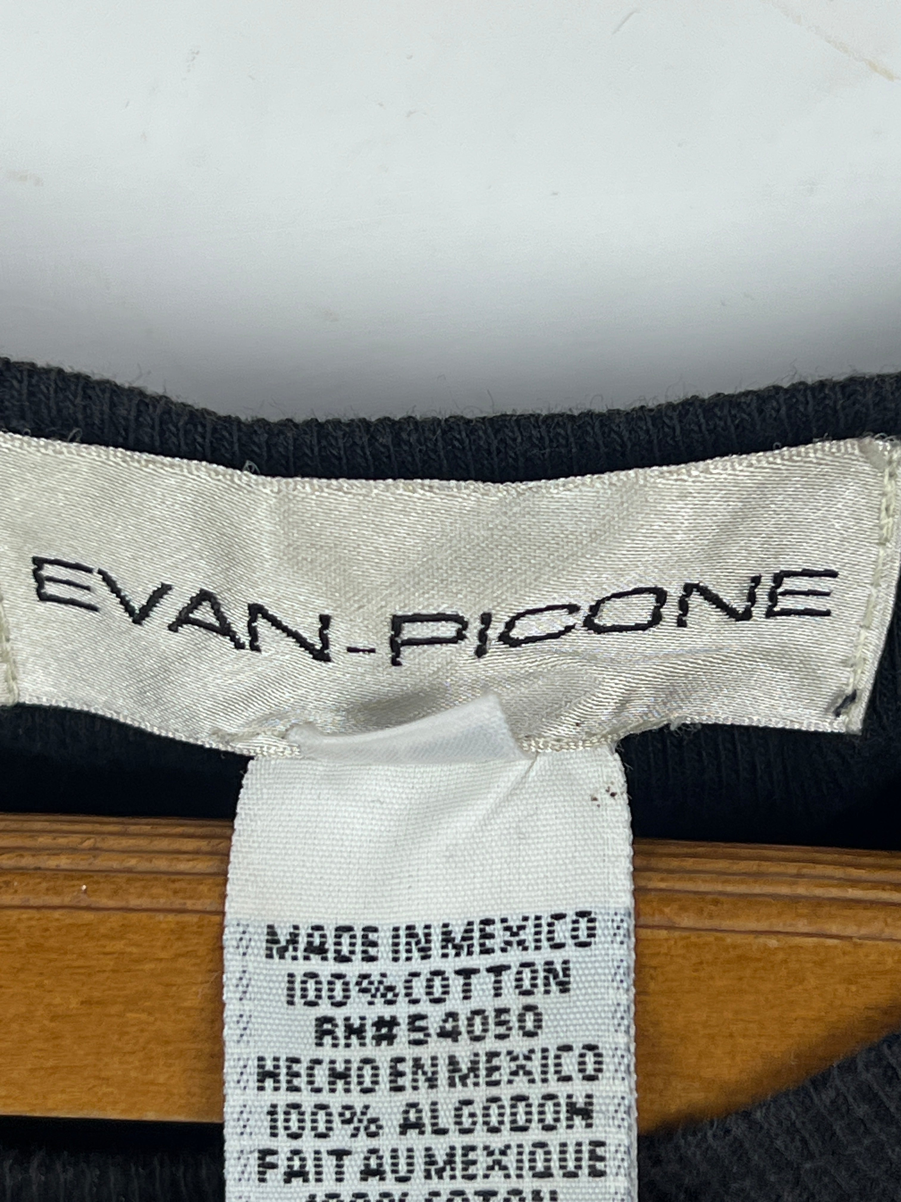 Evan Picone Blouse (Women) (Medium)