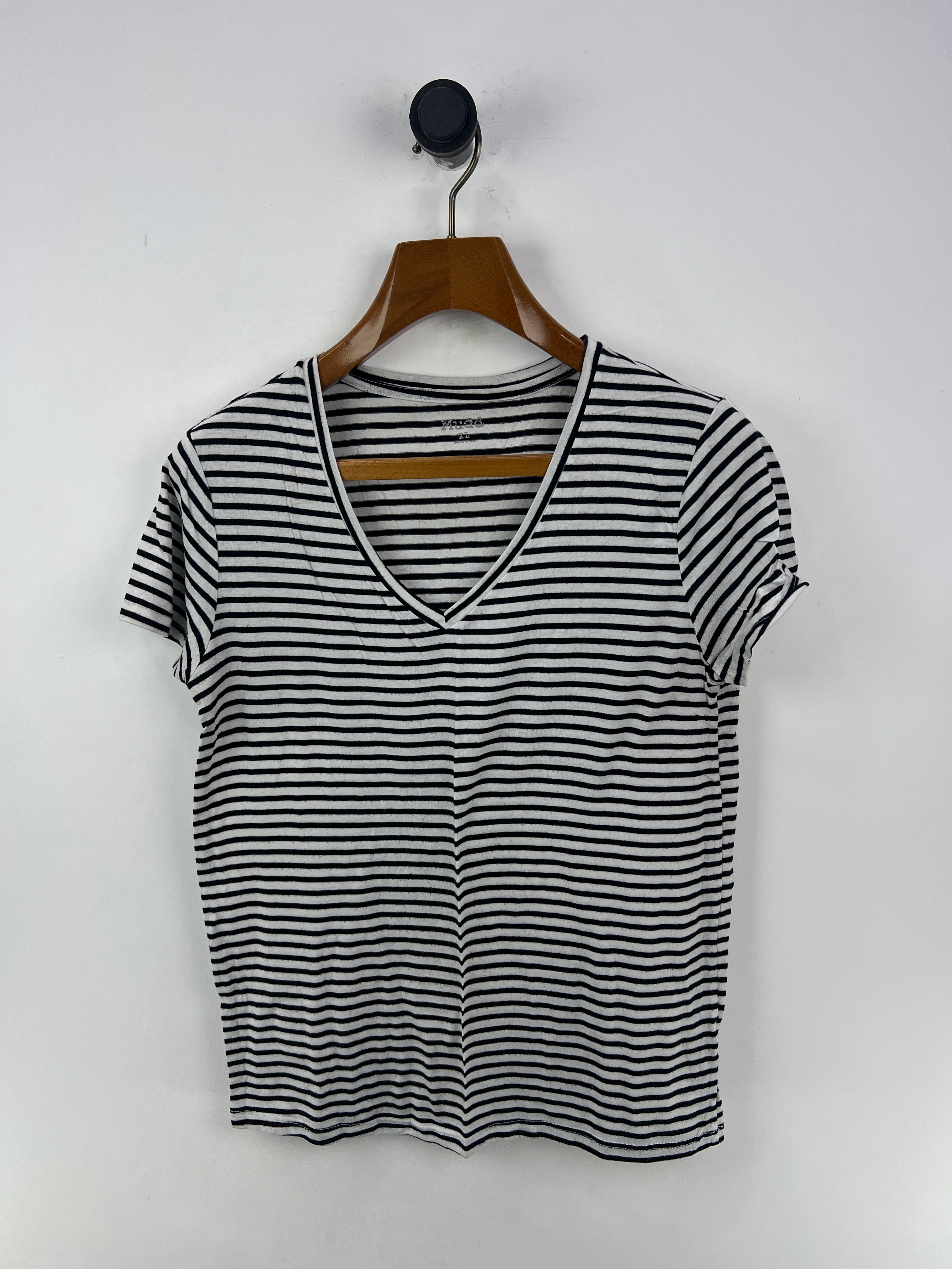 Mudd T-Shirt (Women) (Large/X-Large)