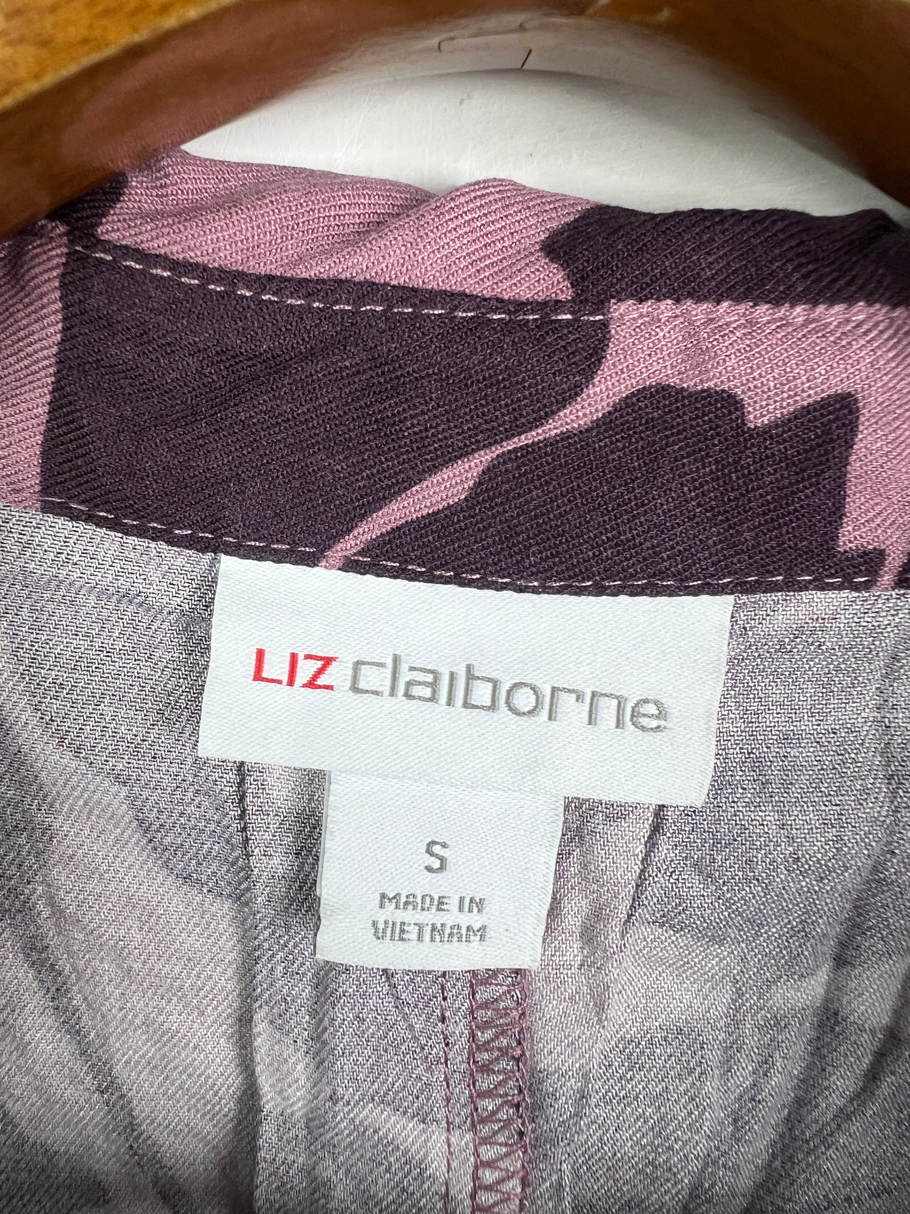 Liz Claiborne Blouse (Women) (Medium)