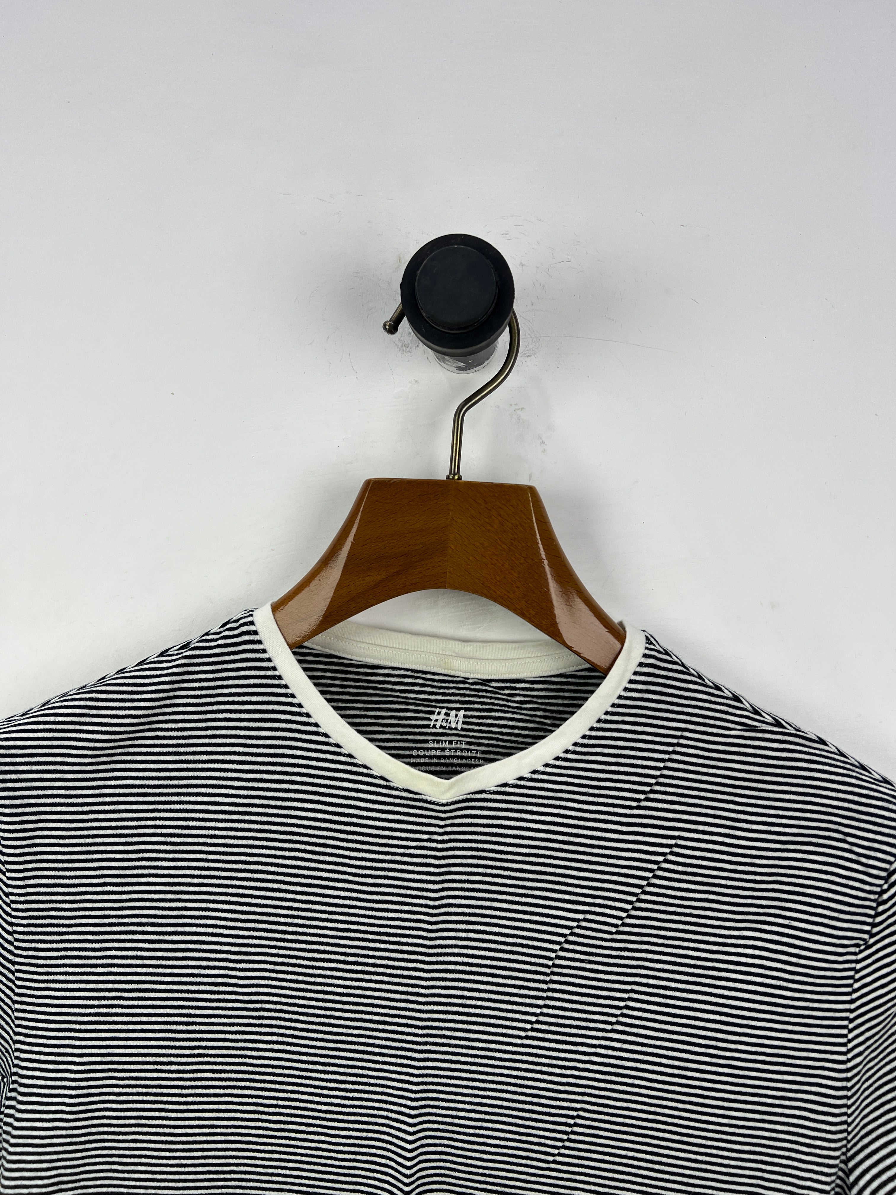 H&M T-Shirt (Women) (Small)