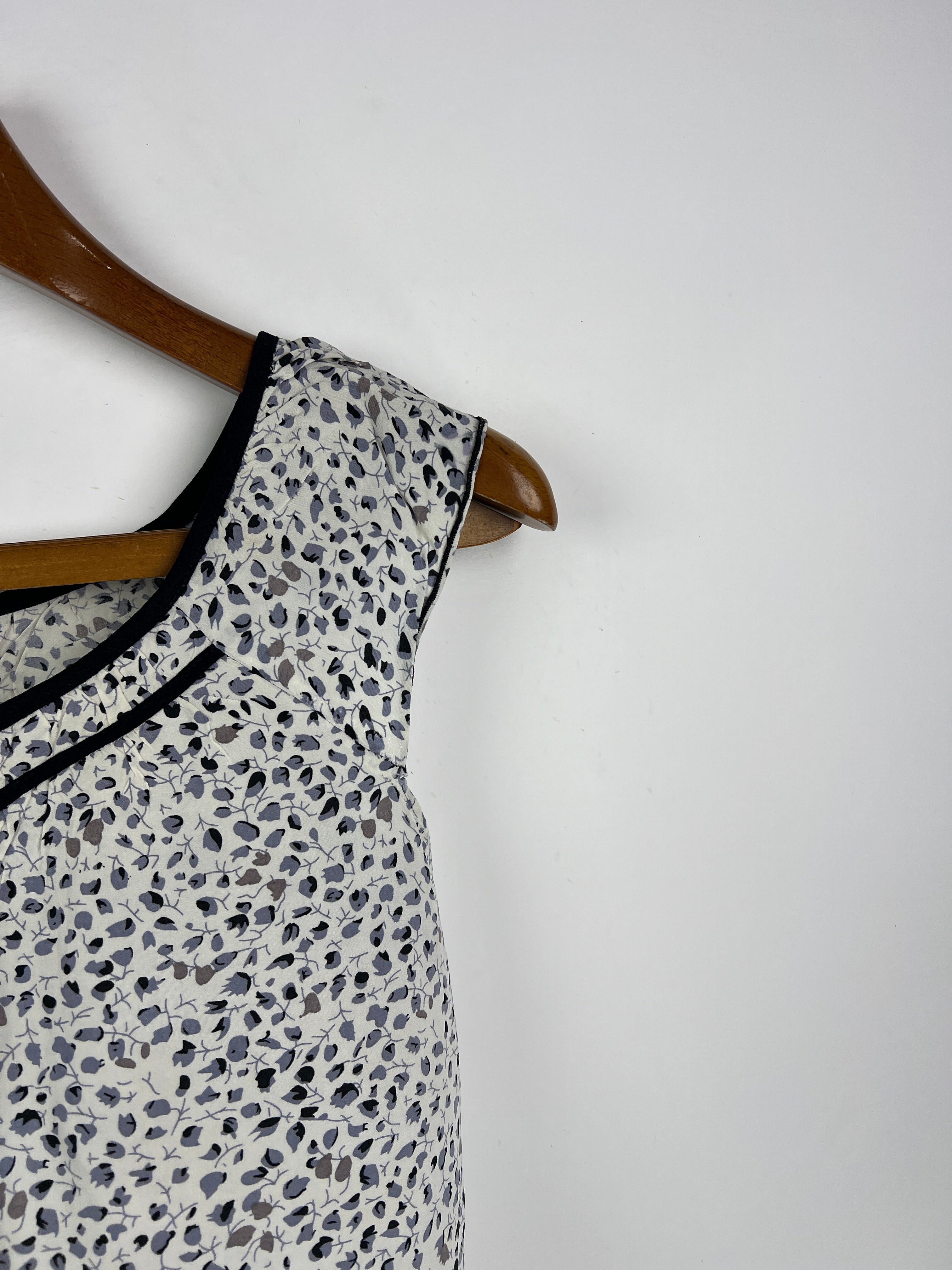 Blouse (Women) (Small)