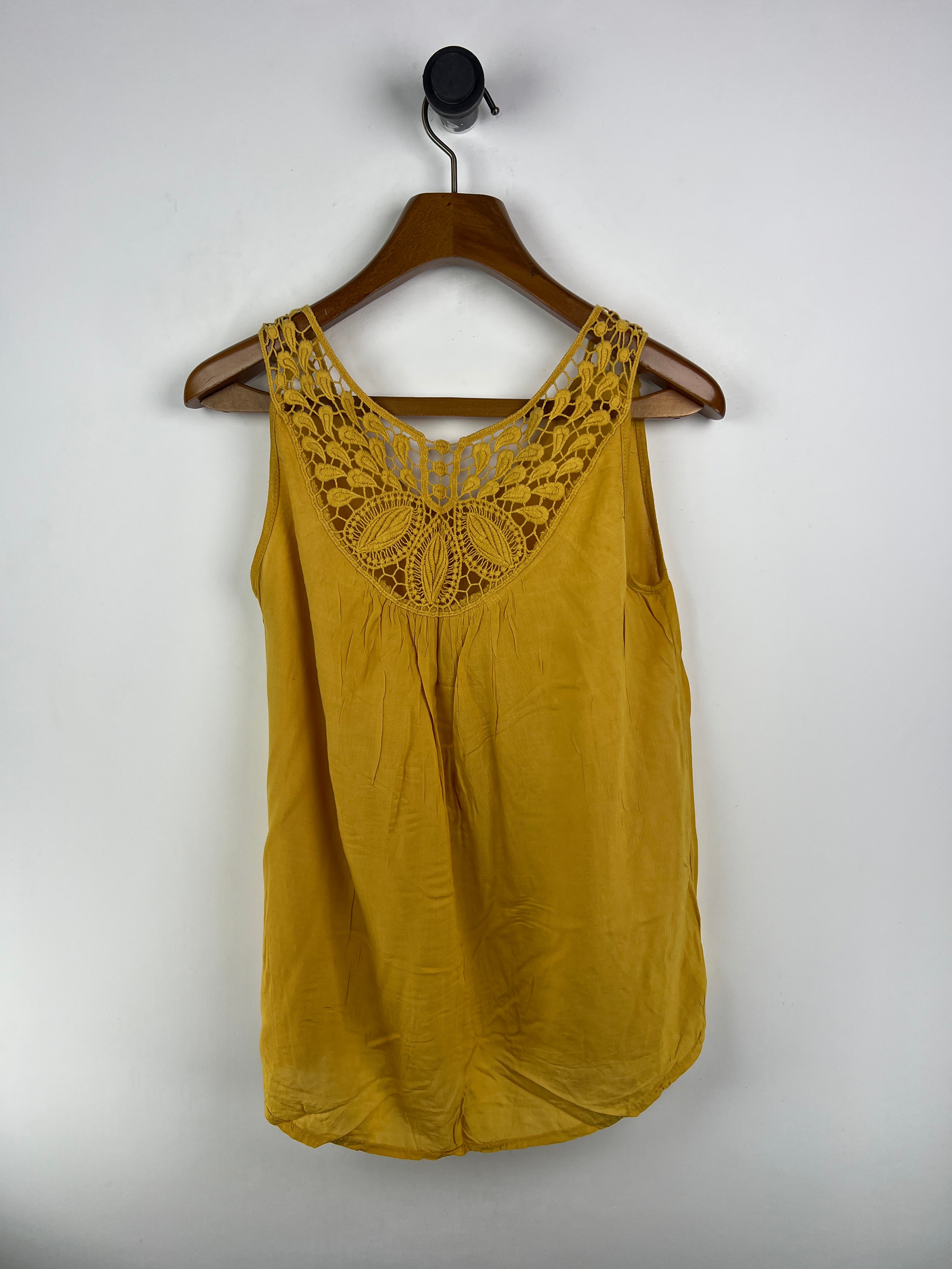 Tank Top (Women) (Medium-Large)