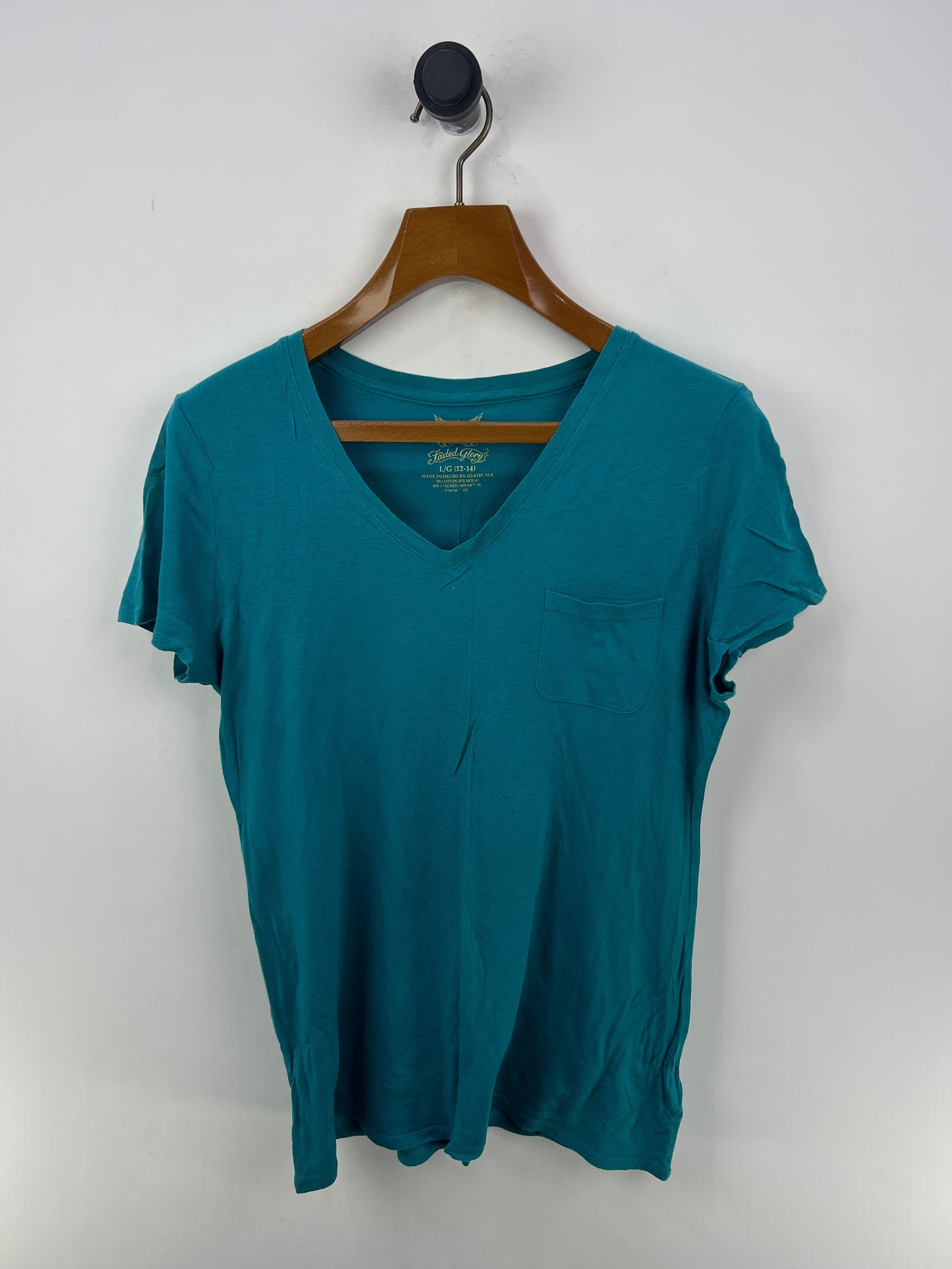Faded Glory T-Shirt (Women) (Medium)