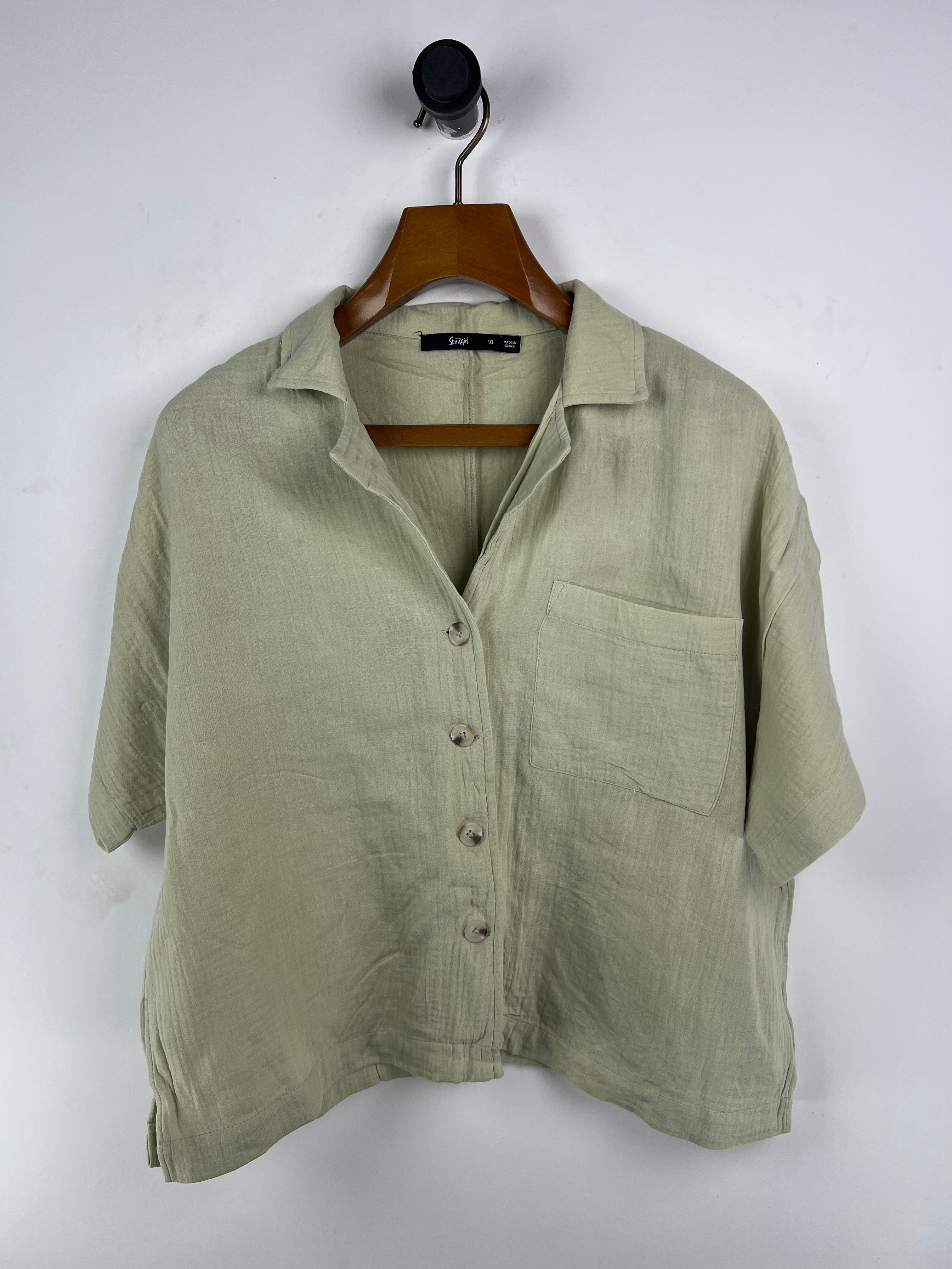 Sports Blouse (Women) (Large/X-Large)
