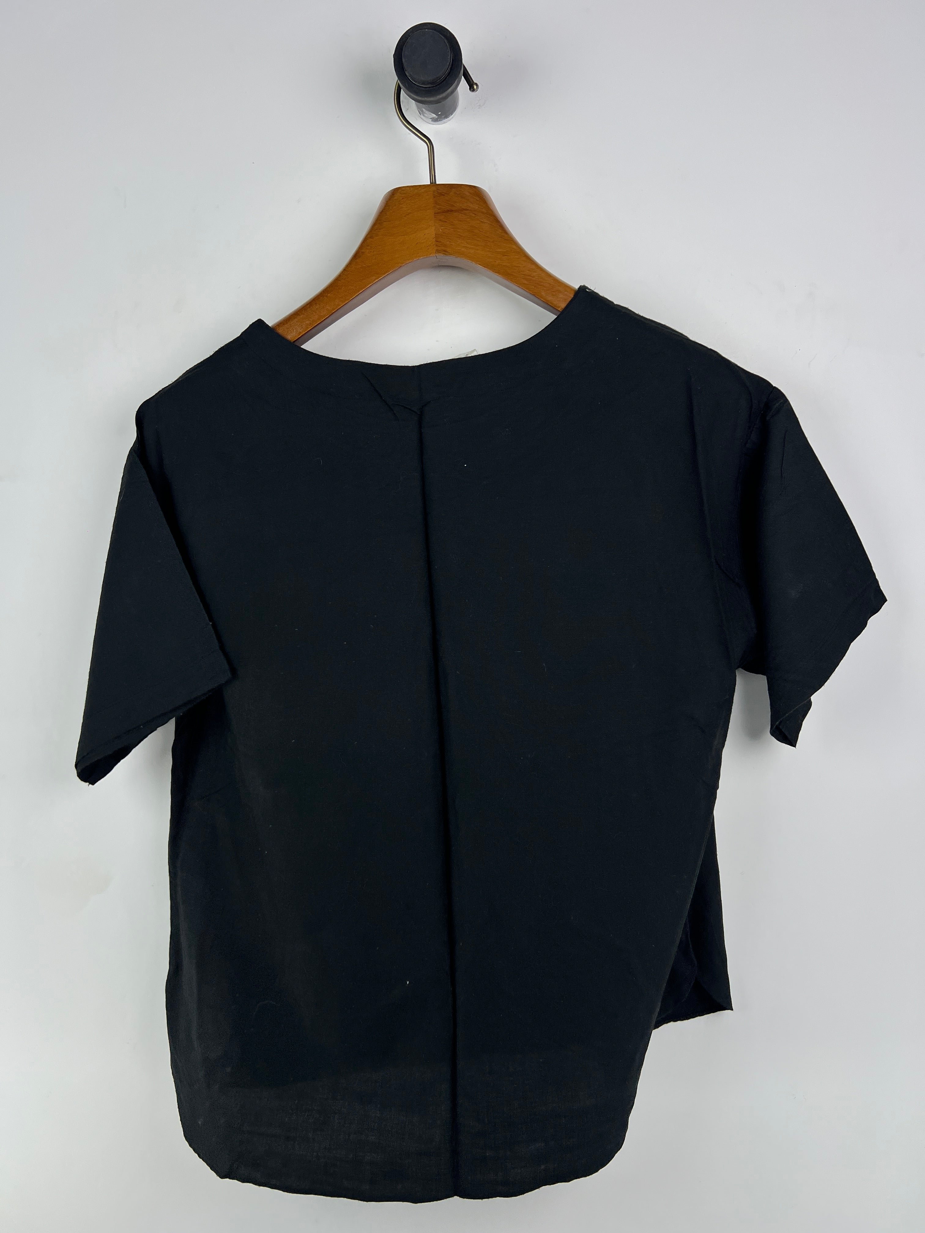 Blouse (Women) (Small-Medium)