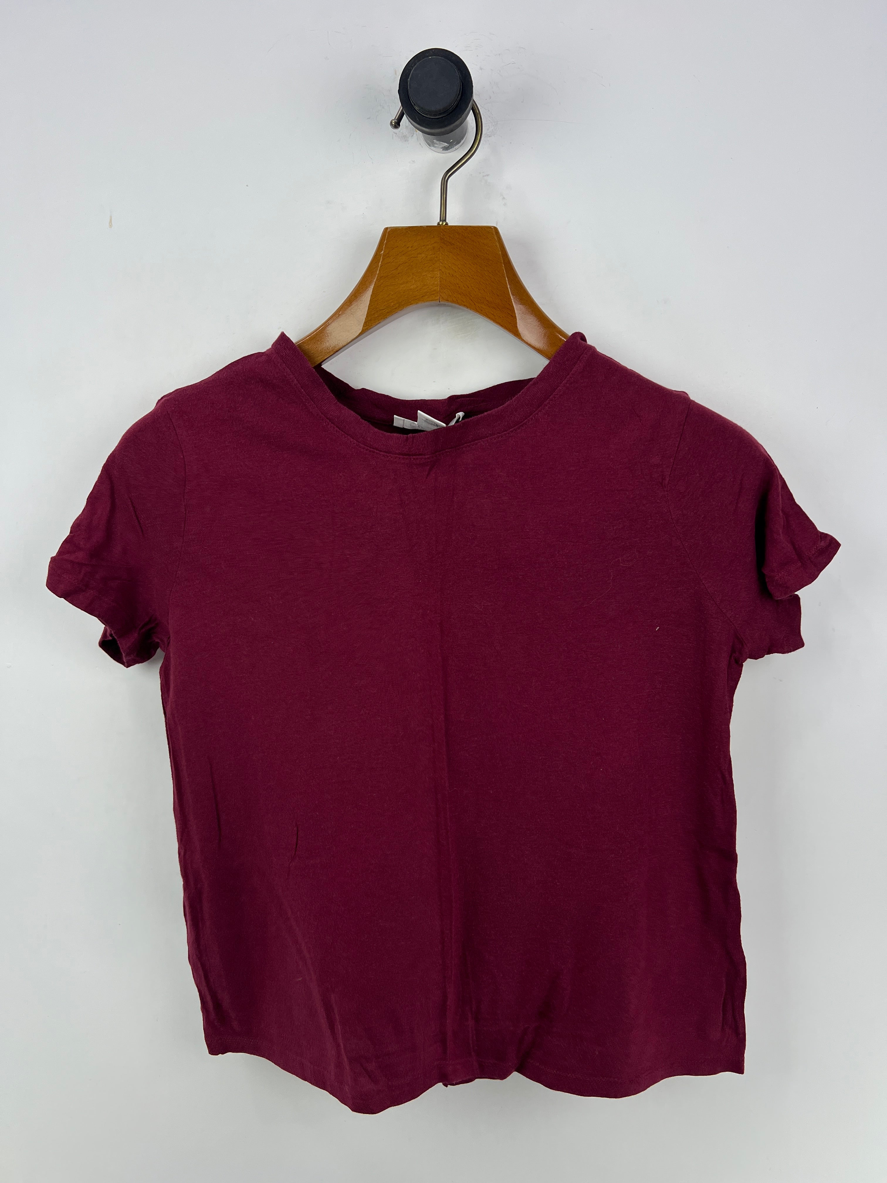 Forever 21 T-Shirt (Women) (Small)