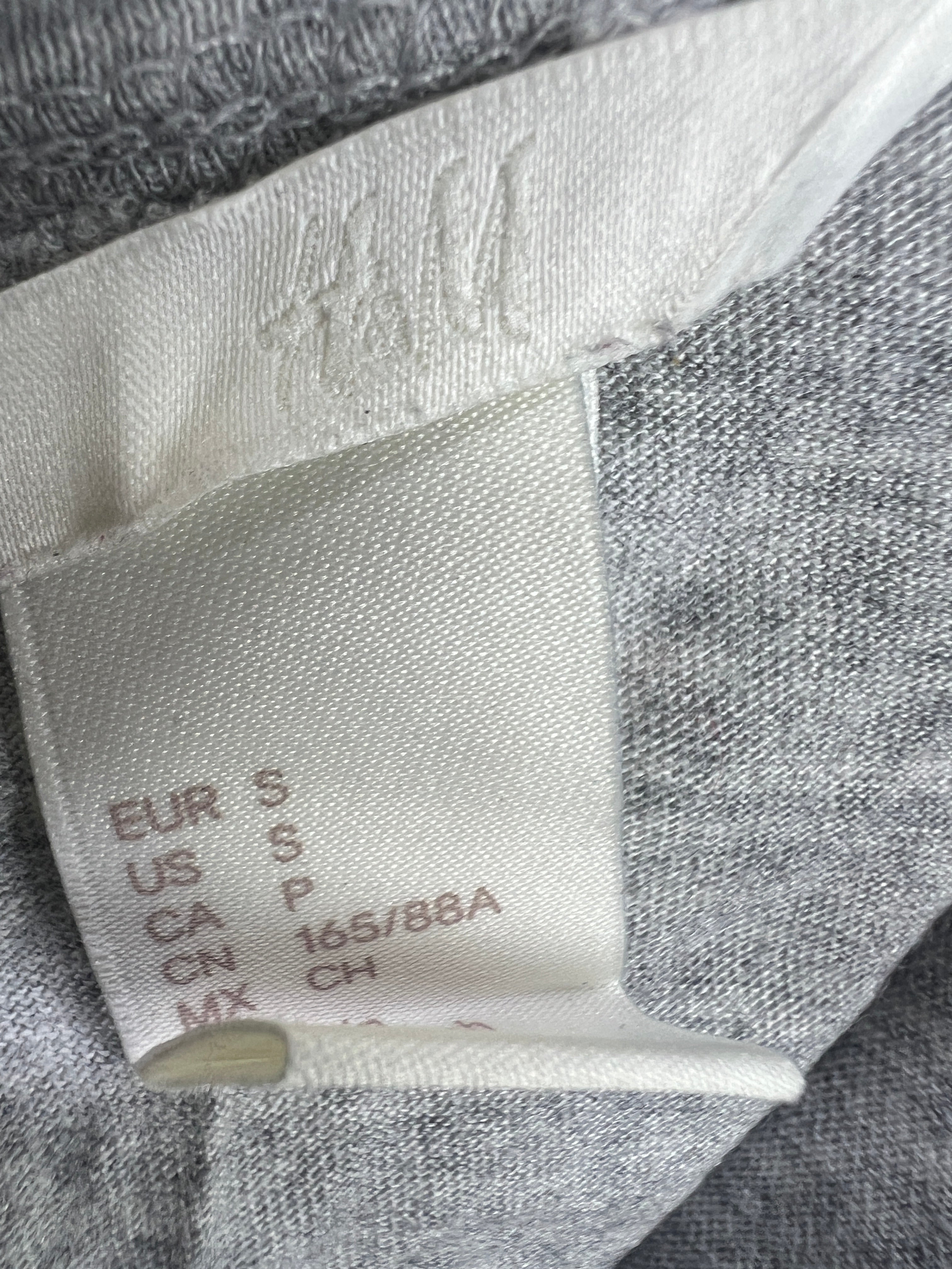 H&M Tank Top (Women) (Medium)