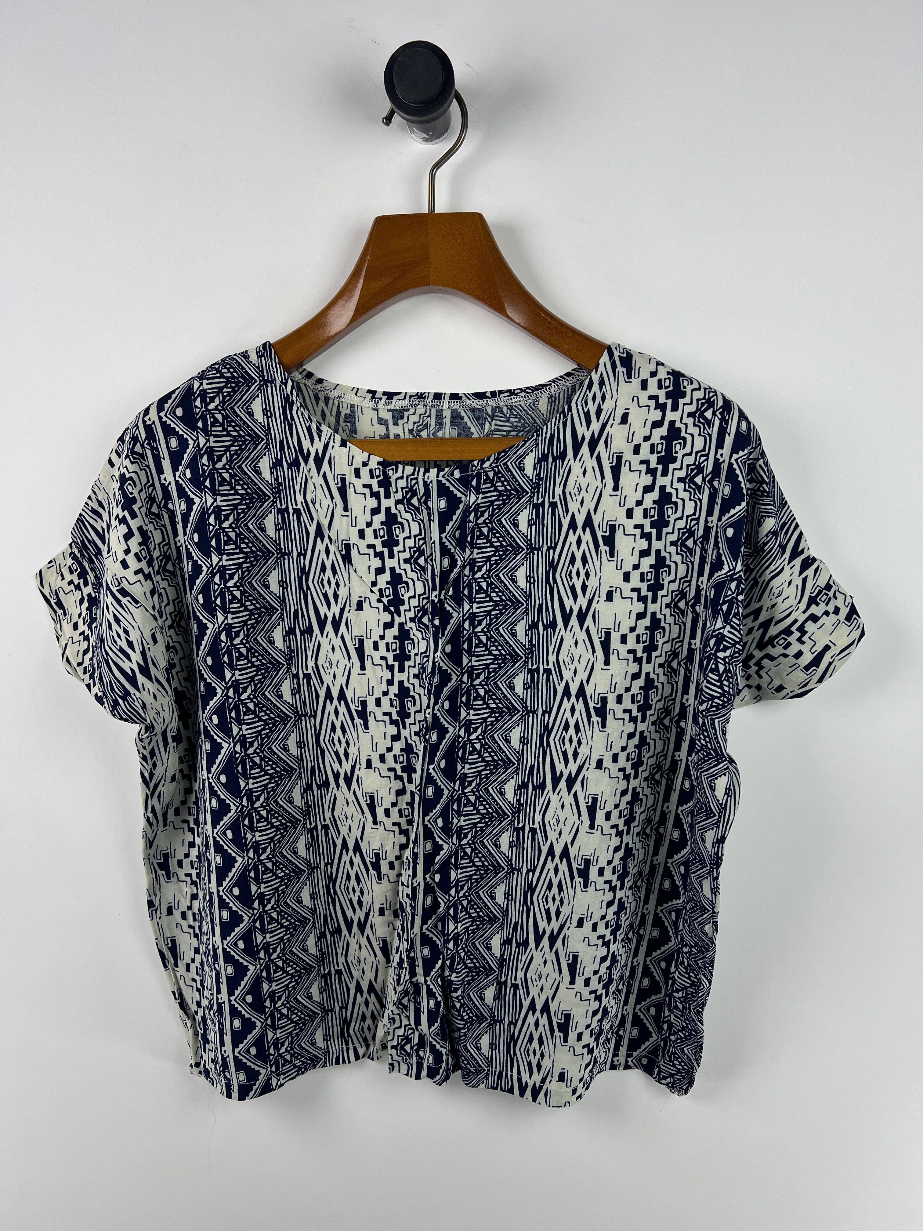 Blouse (Women) (Medium-Large)