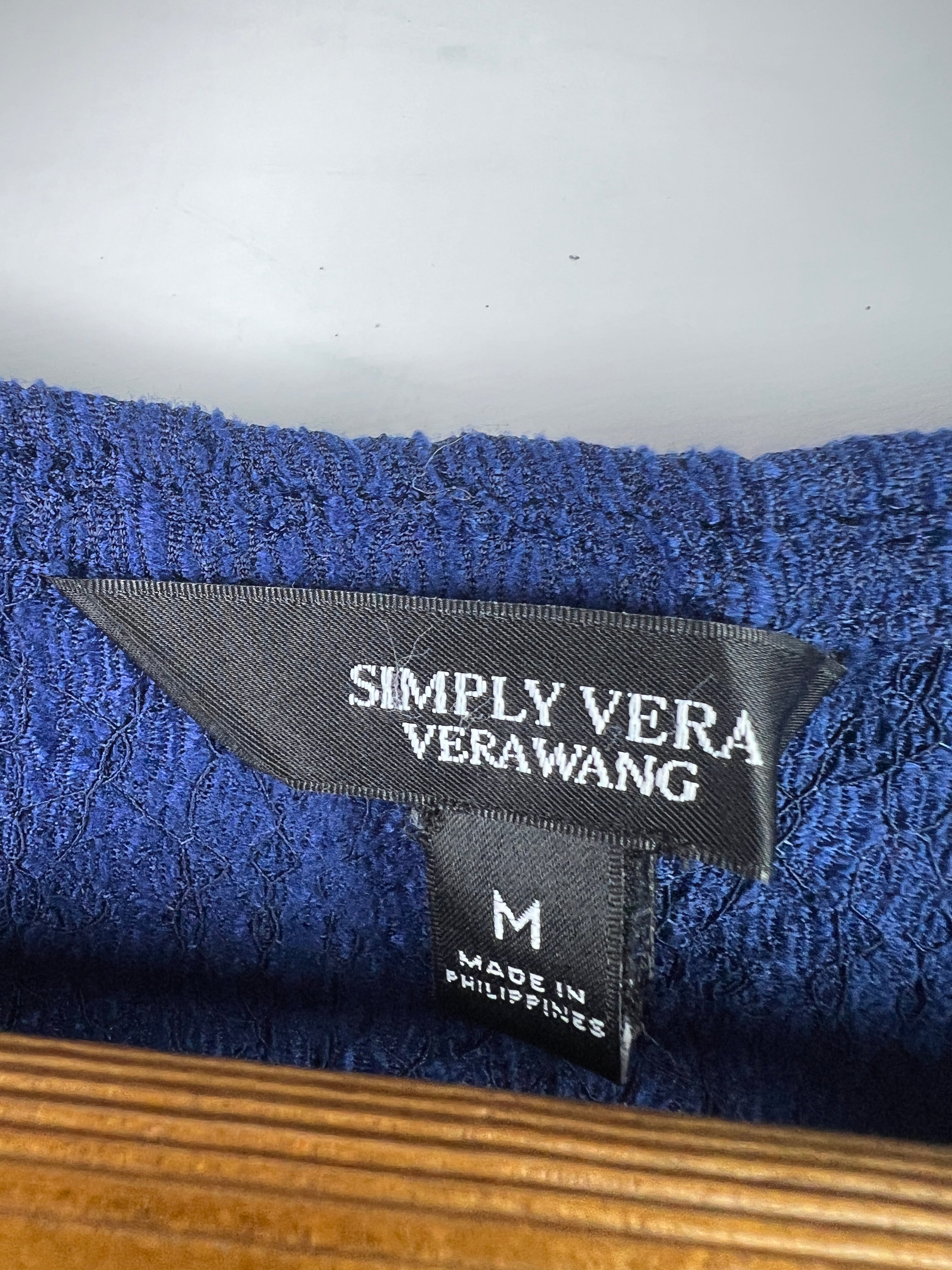 Simply Vera Shirt (Women) (Small)