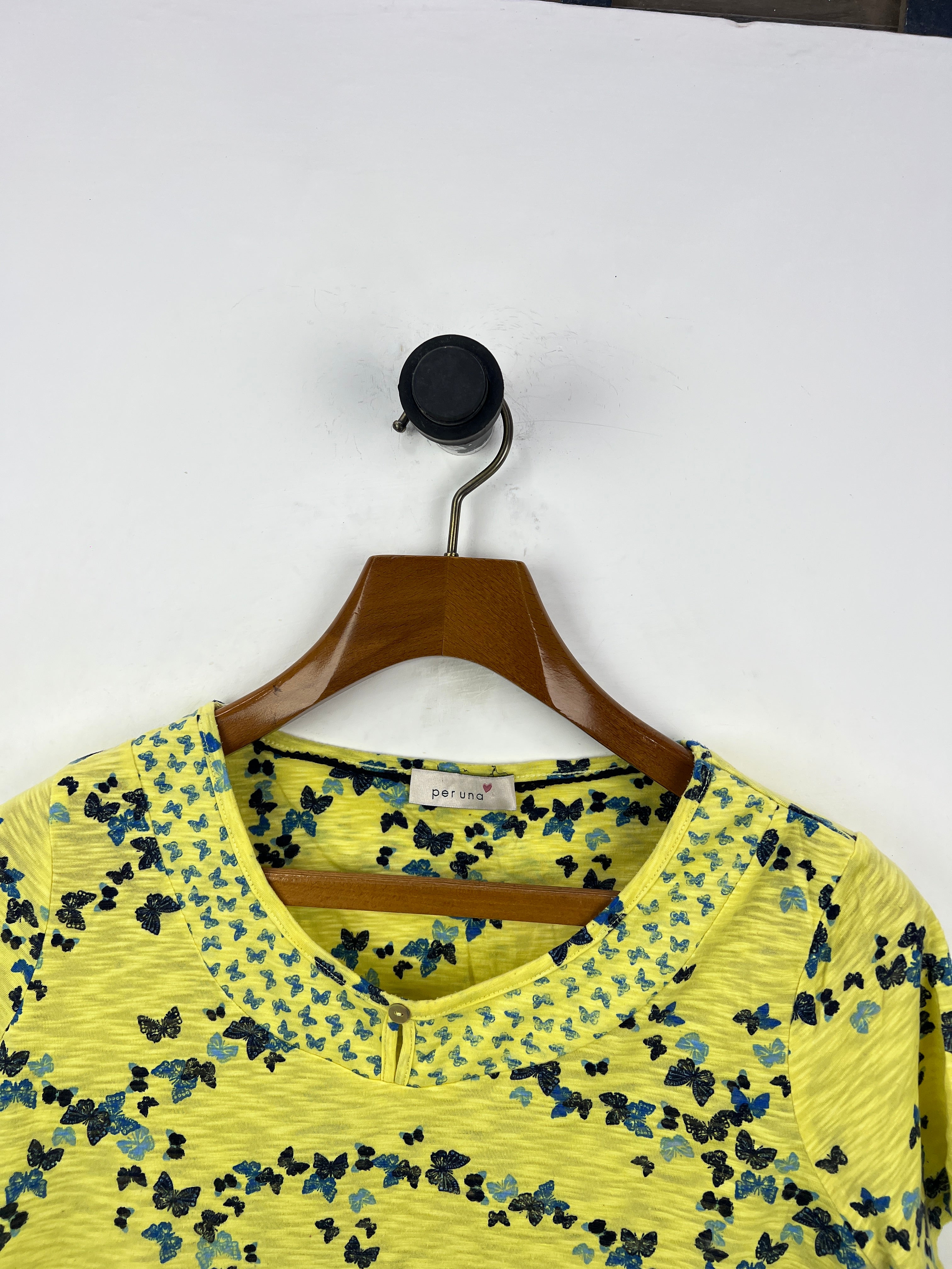 Peruna Blouse (Women) (Medium)