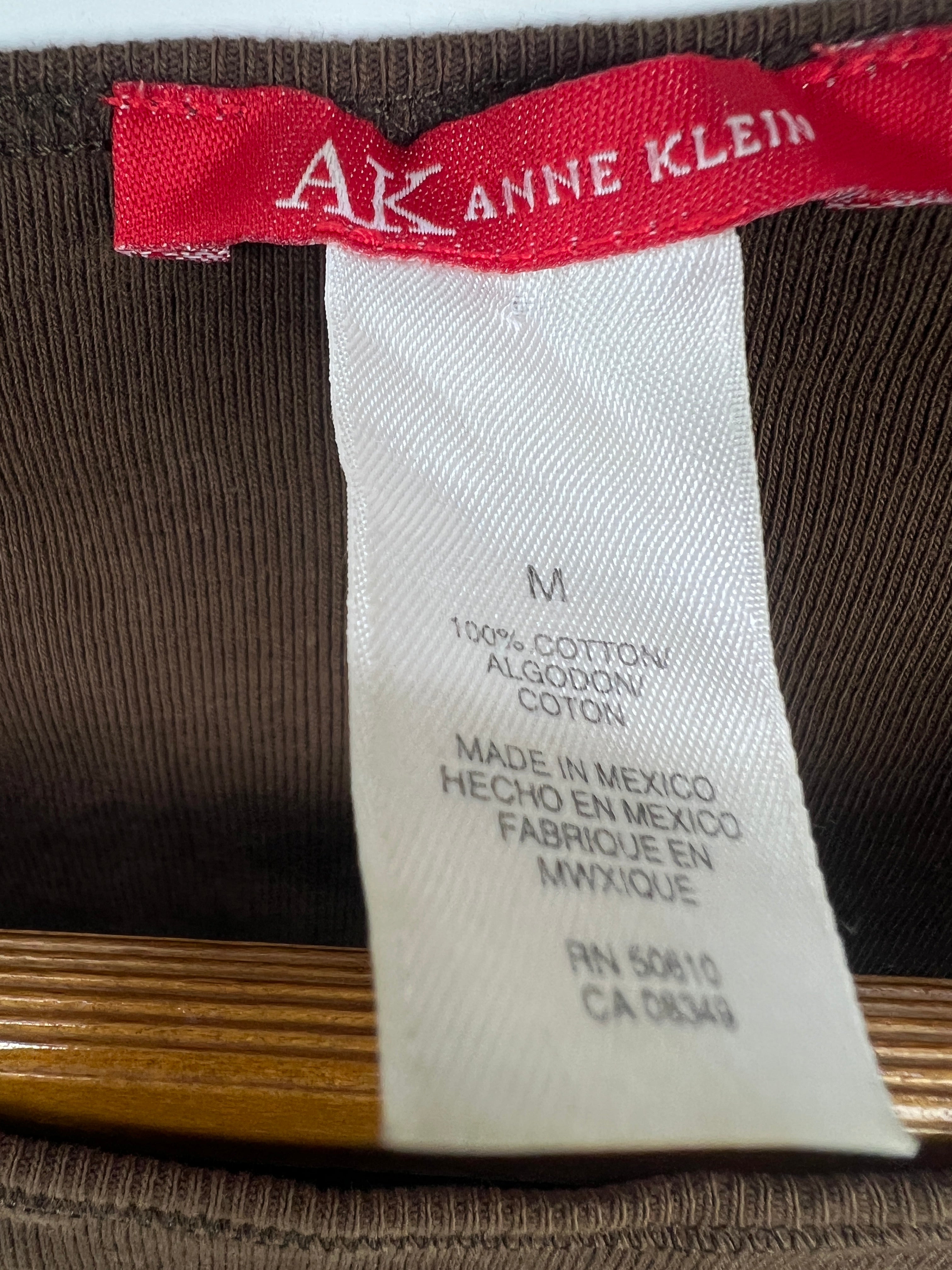 Anne Klein T-Shirt (Women) (Medium)