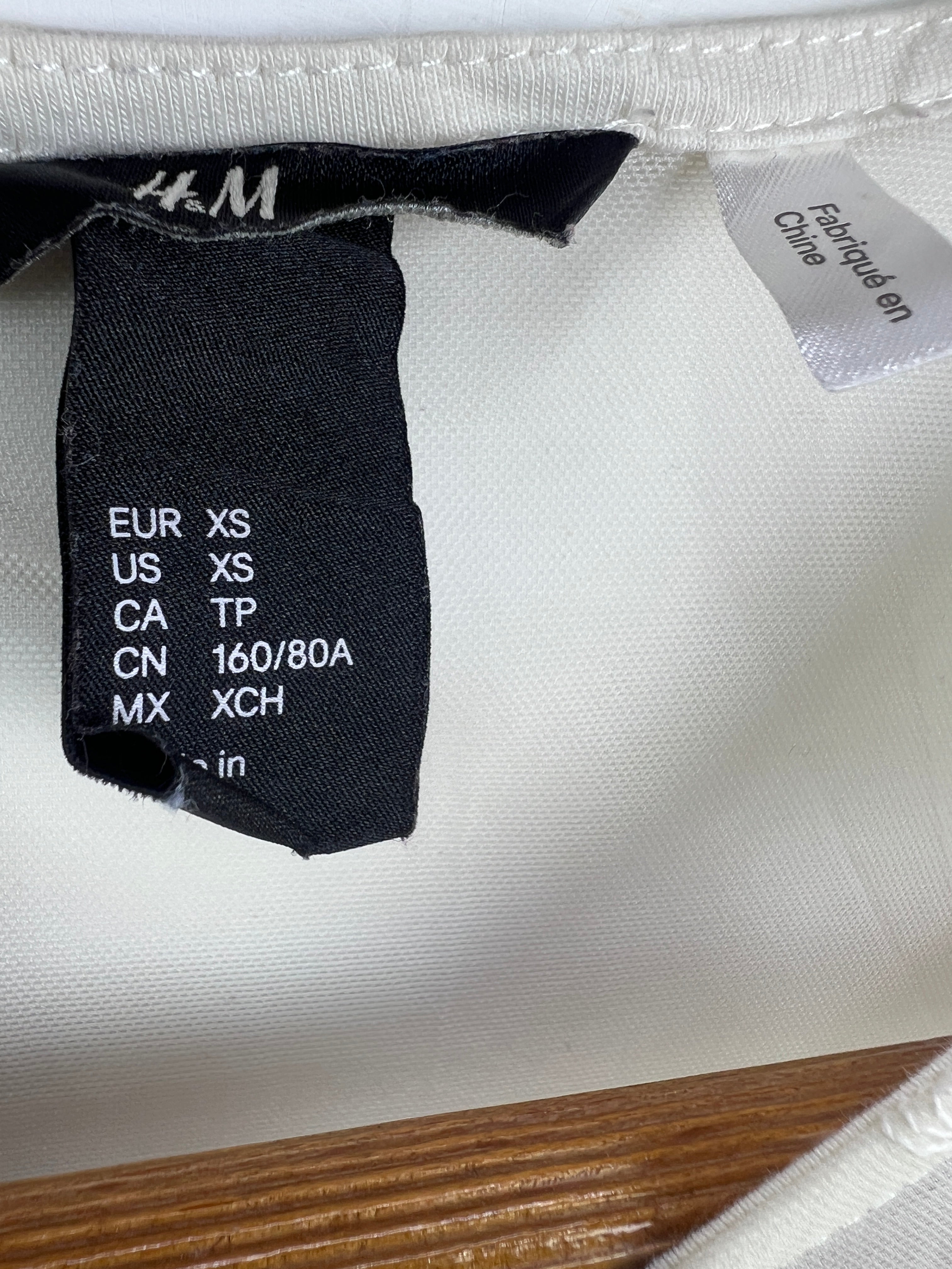 H&M Blouse (Women) (X-Small)
