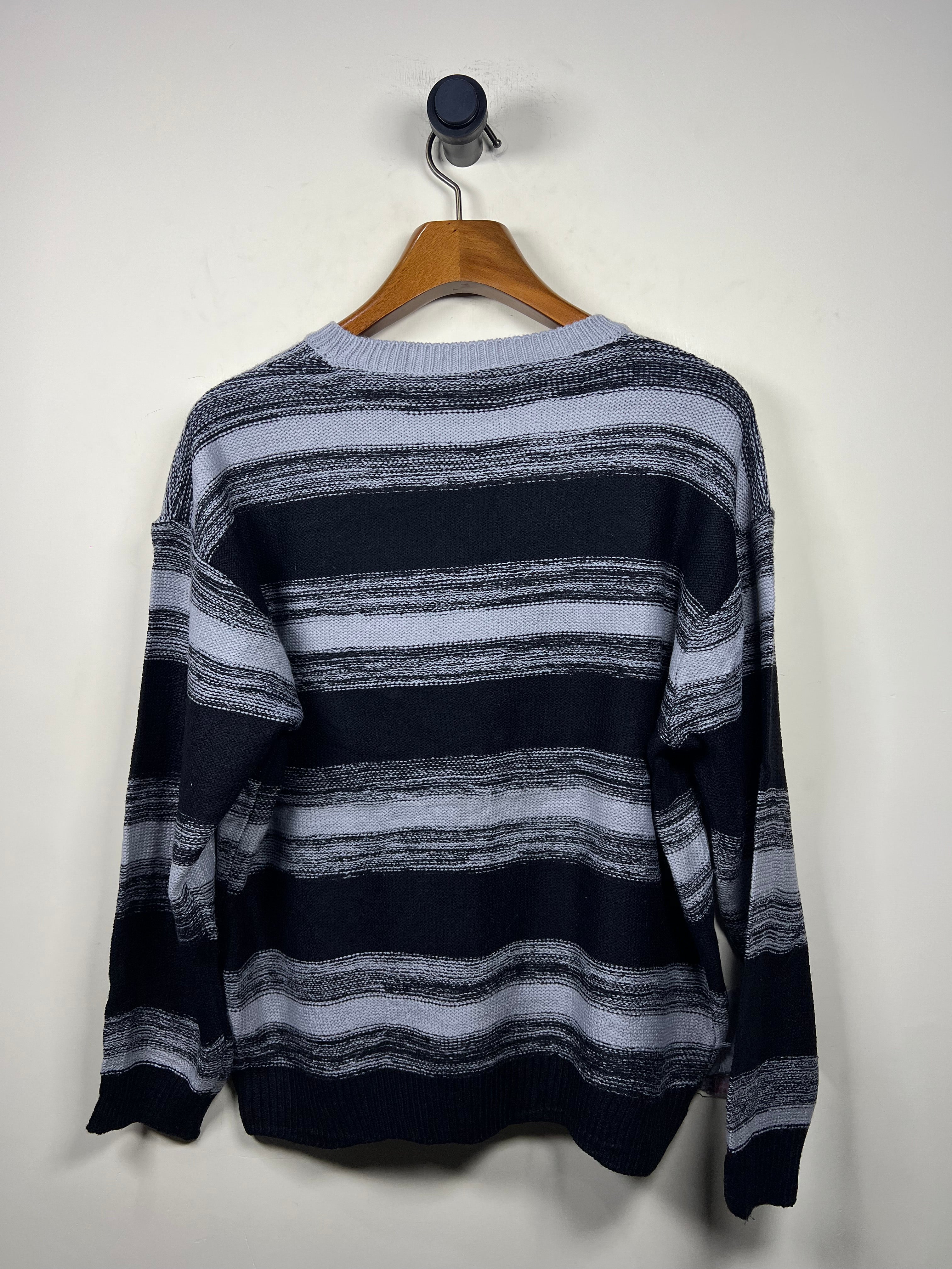 Sweater (Large)