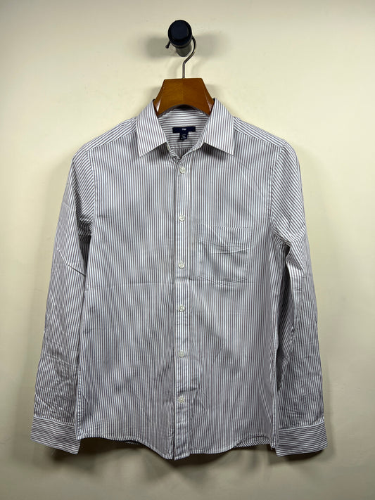 Gap Shirt (Small)