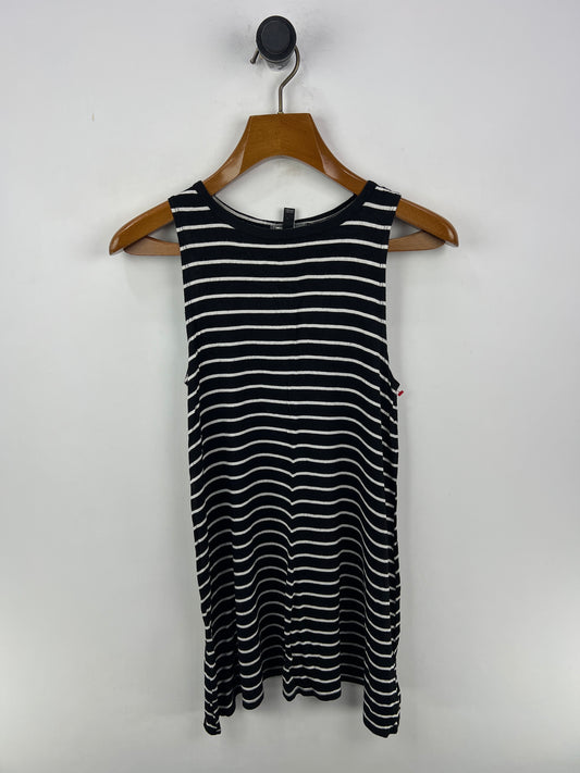 Tank Top (Women) (Medium-Large)