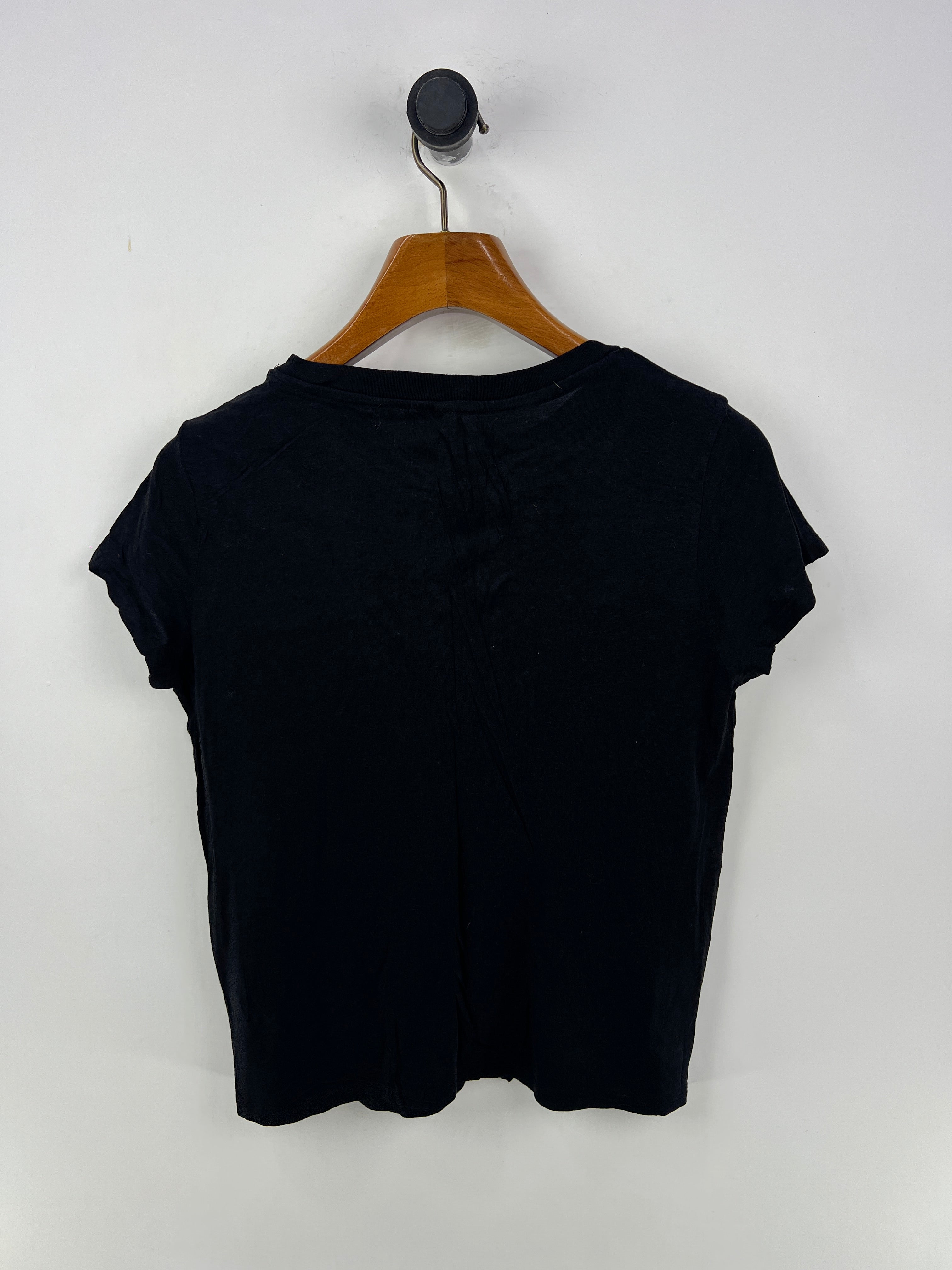 H&M T-Shirt (Women) (Medium)