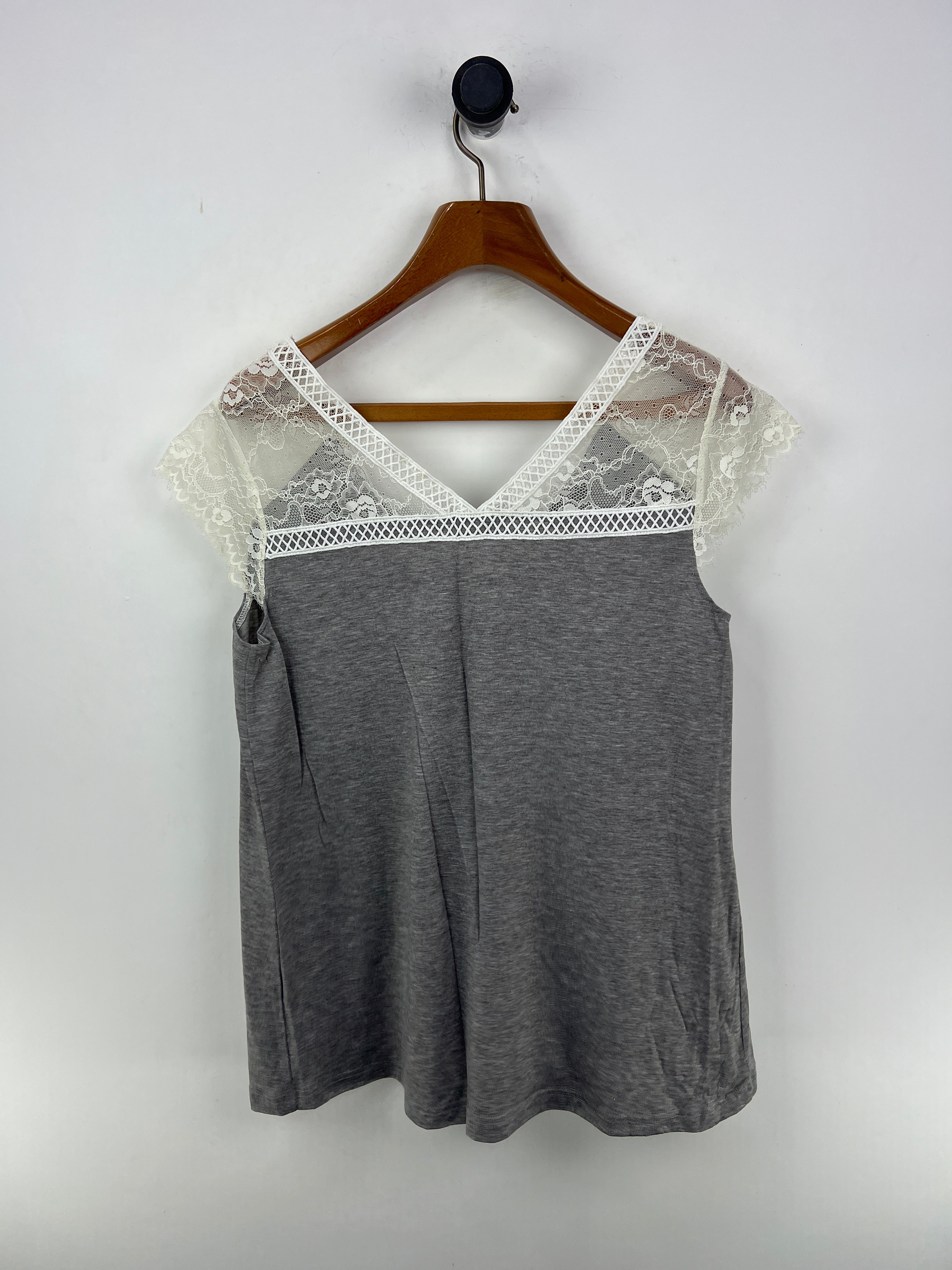 Blouse (Women) (Medium)