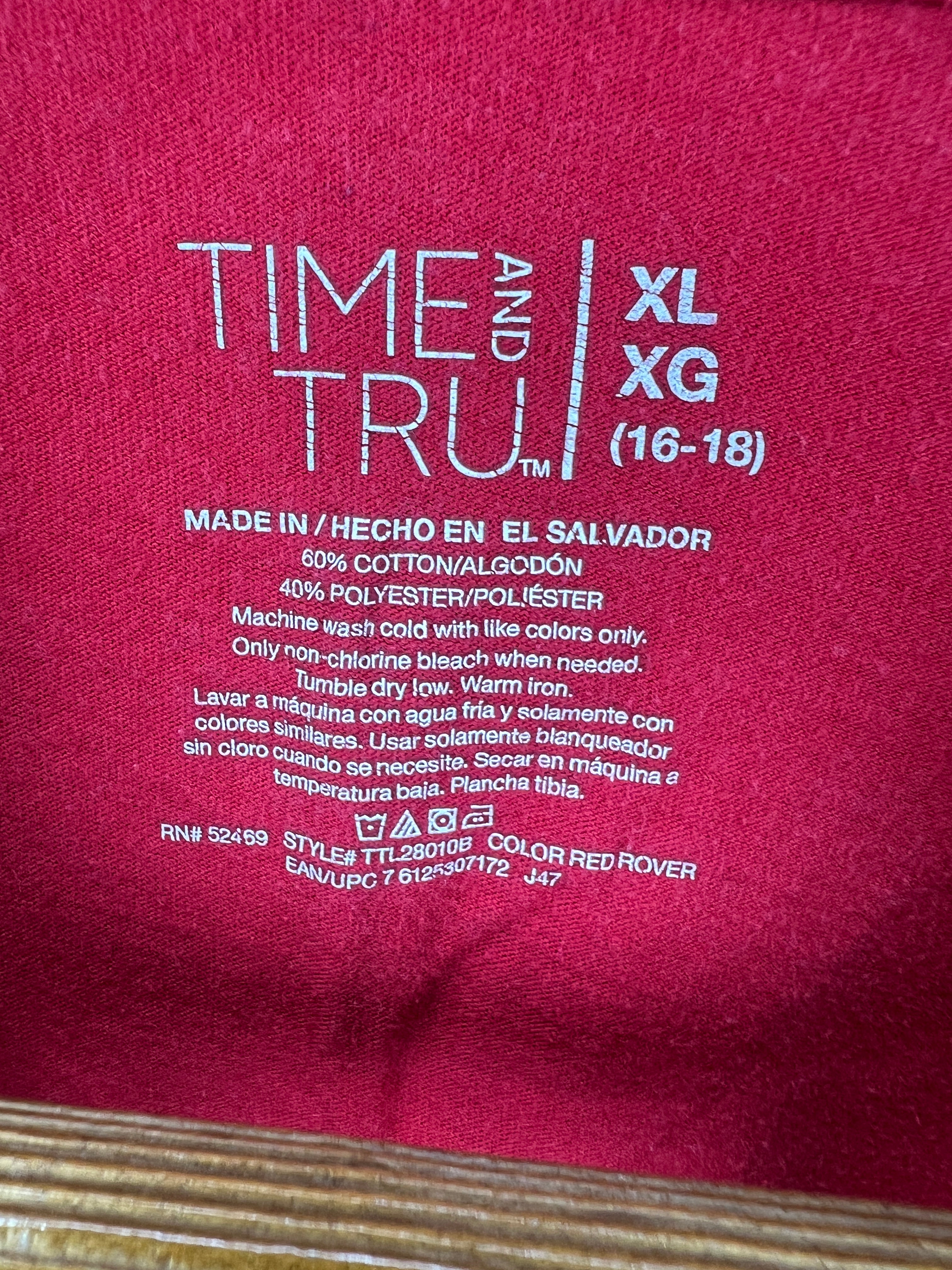 Time & Tru T-Shirt (Women) (Large/X-Large)