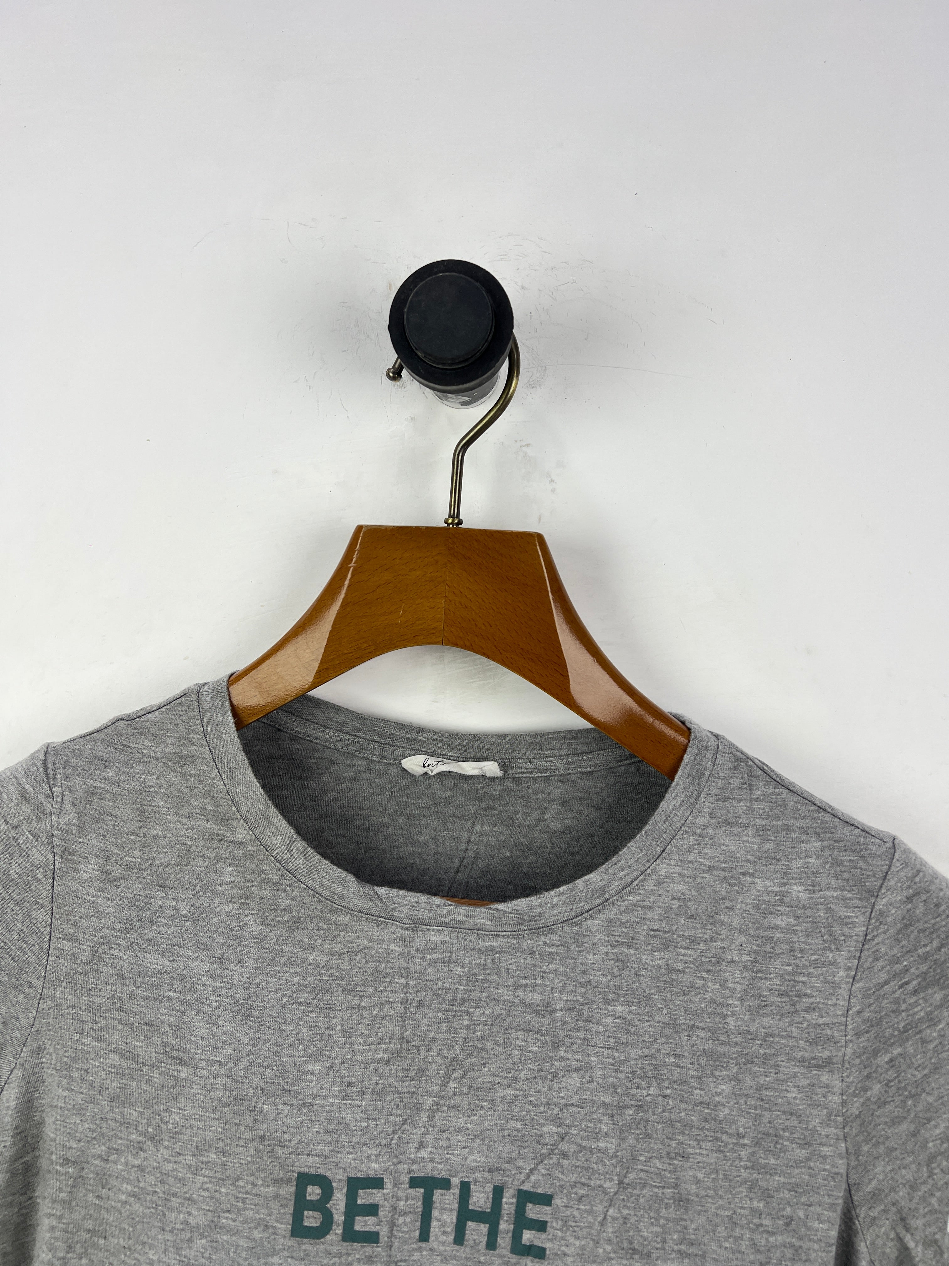 T-Shirt (Women) (Medium)