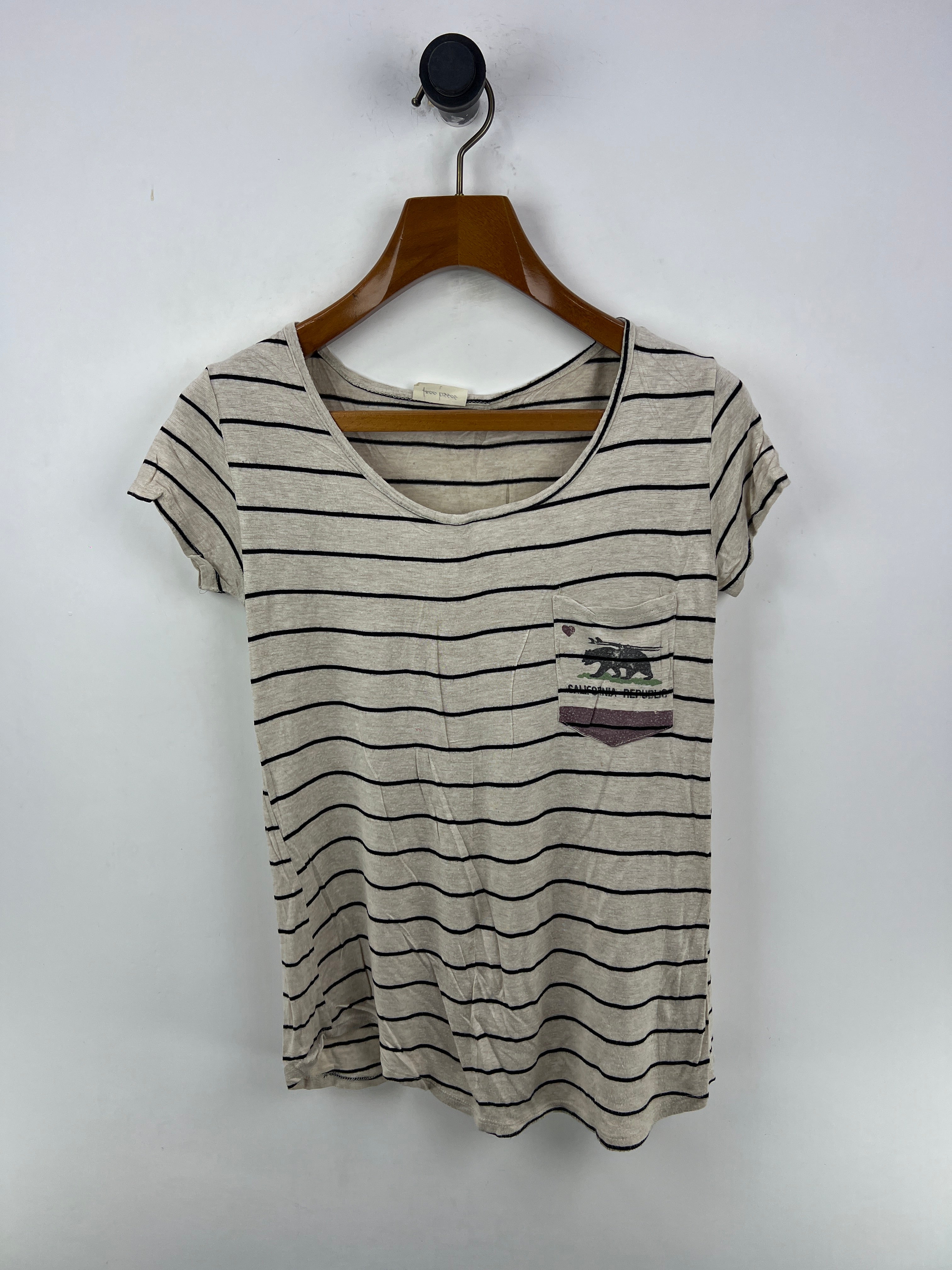 Kisses Blouse (Women) (Medium-Large)