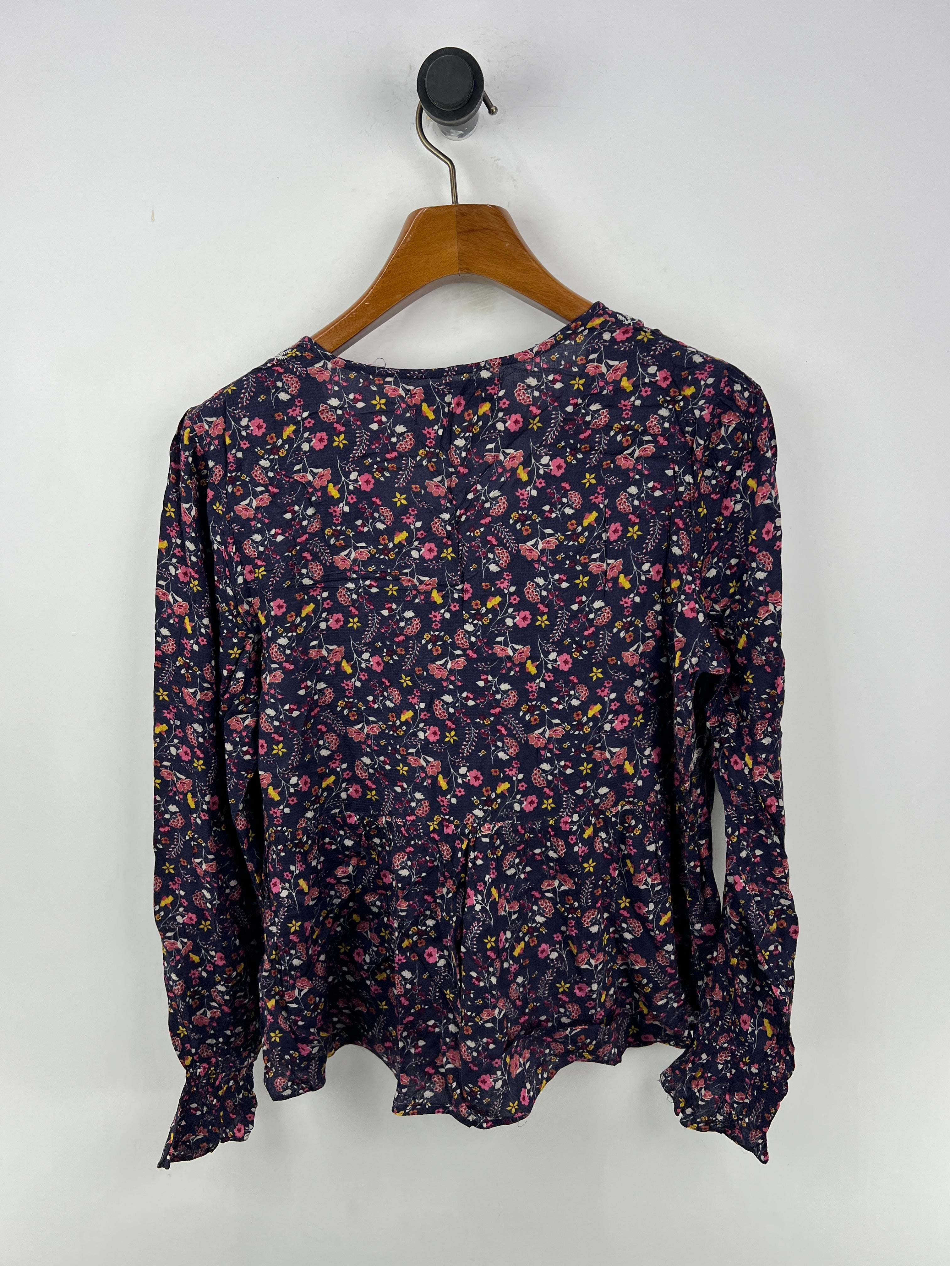 Blouse (Women) (Medium-Large)