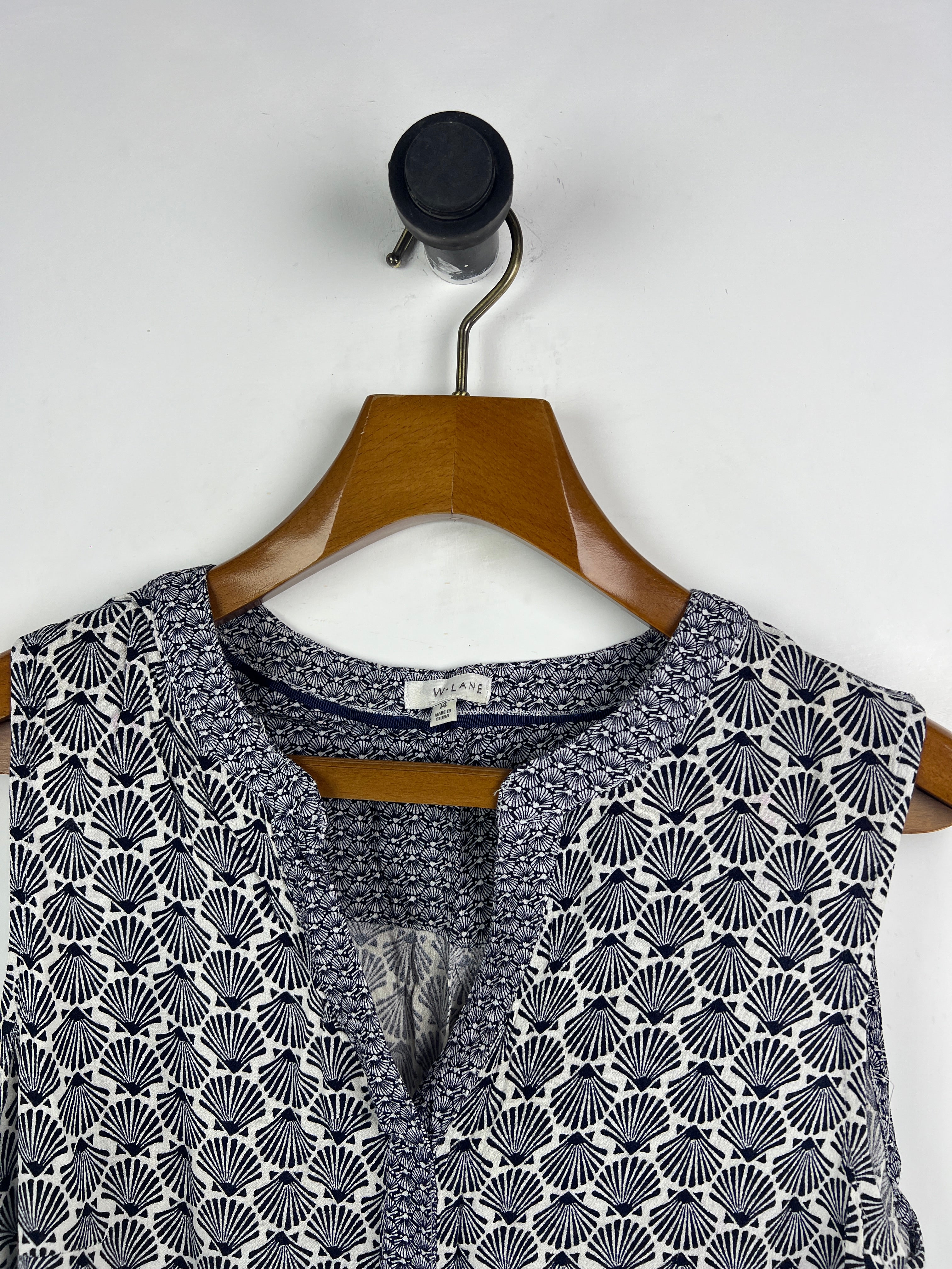 Lane Blouse (Women) (Medium-Large)