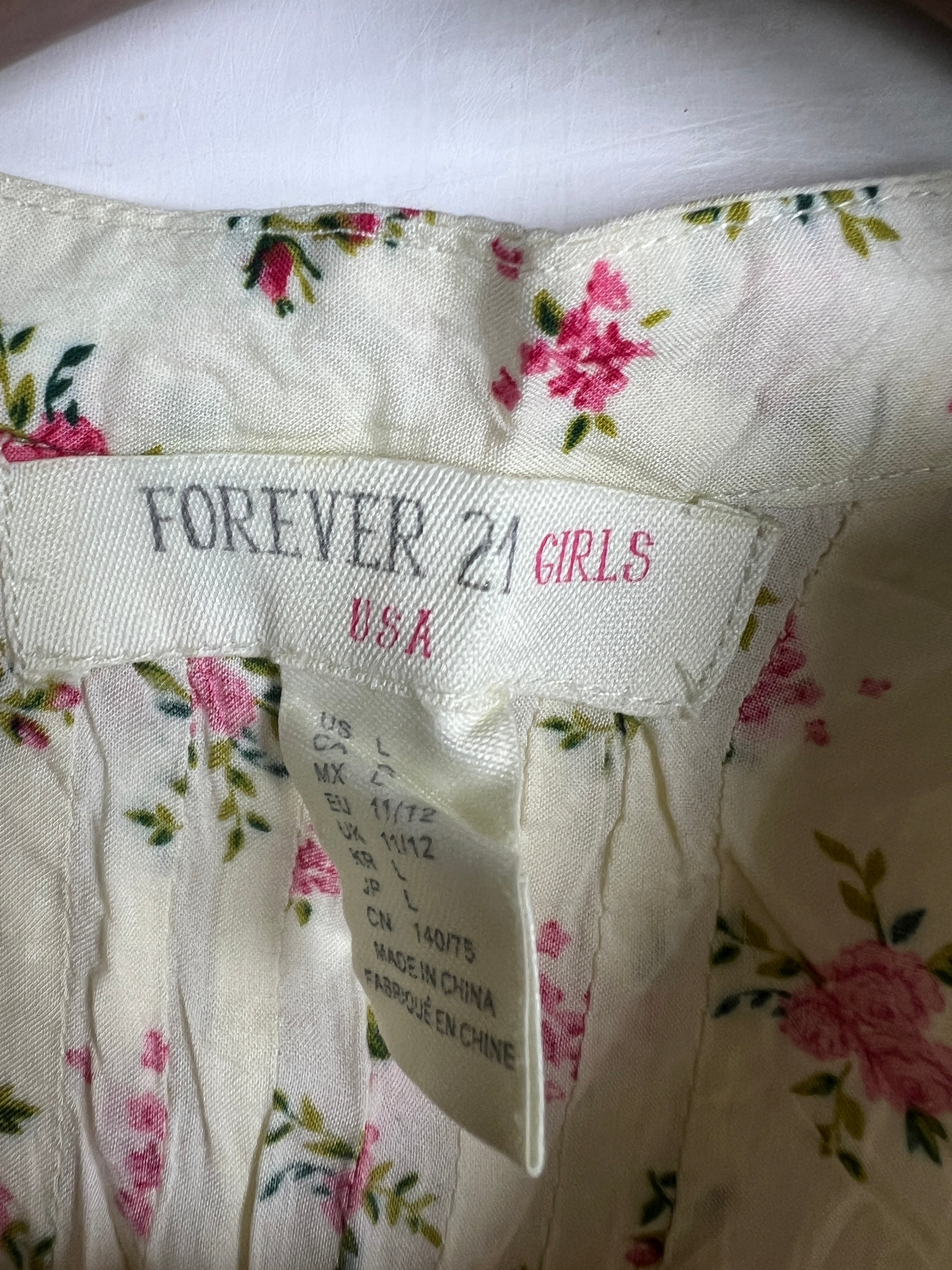 Forever 21 Blouse (Women) (Small)