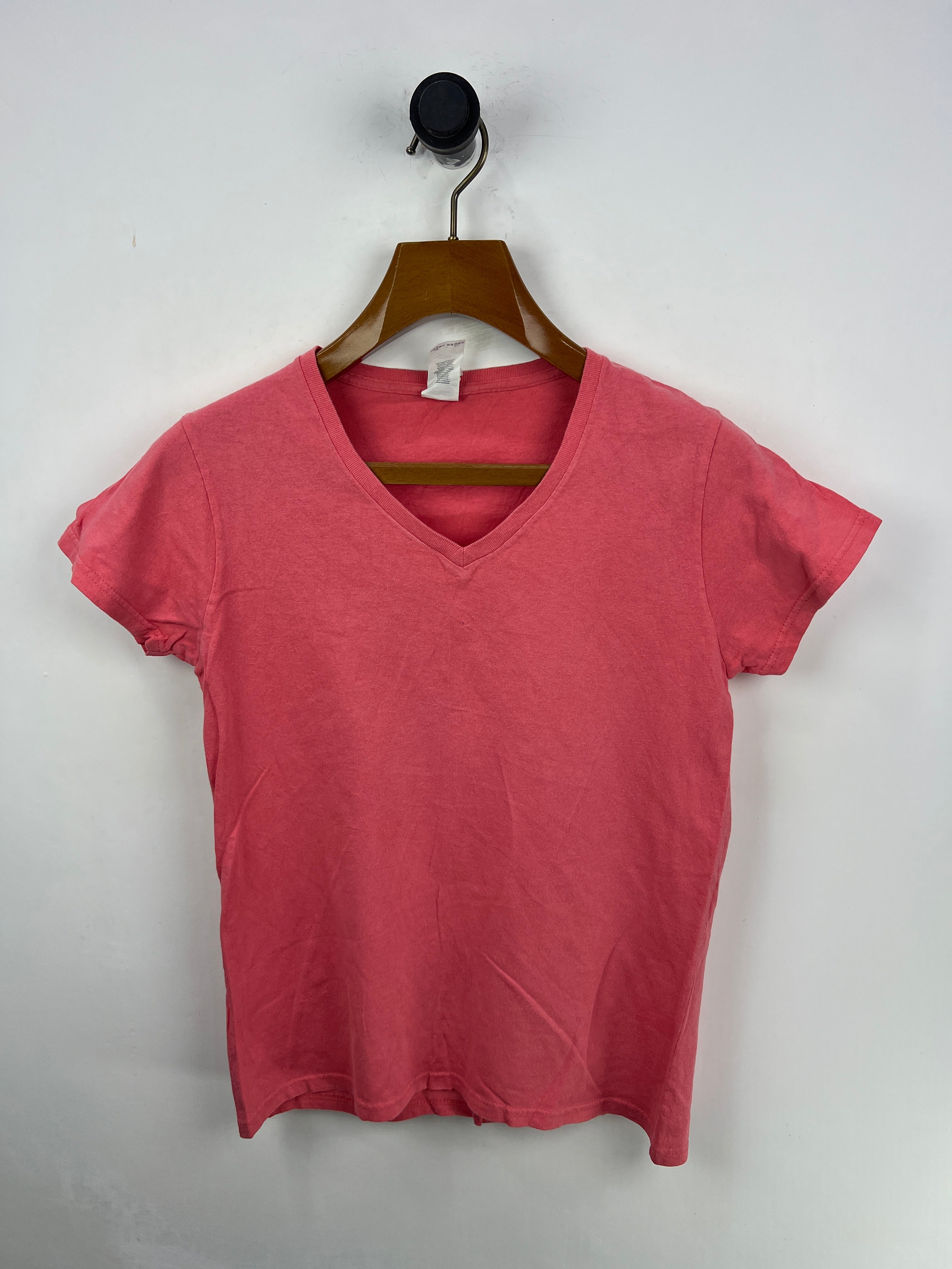 Gildan T-Shirt (Women) (Medium)