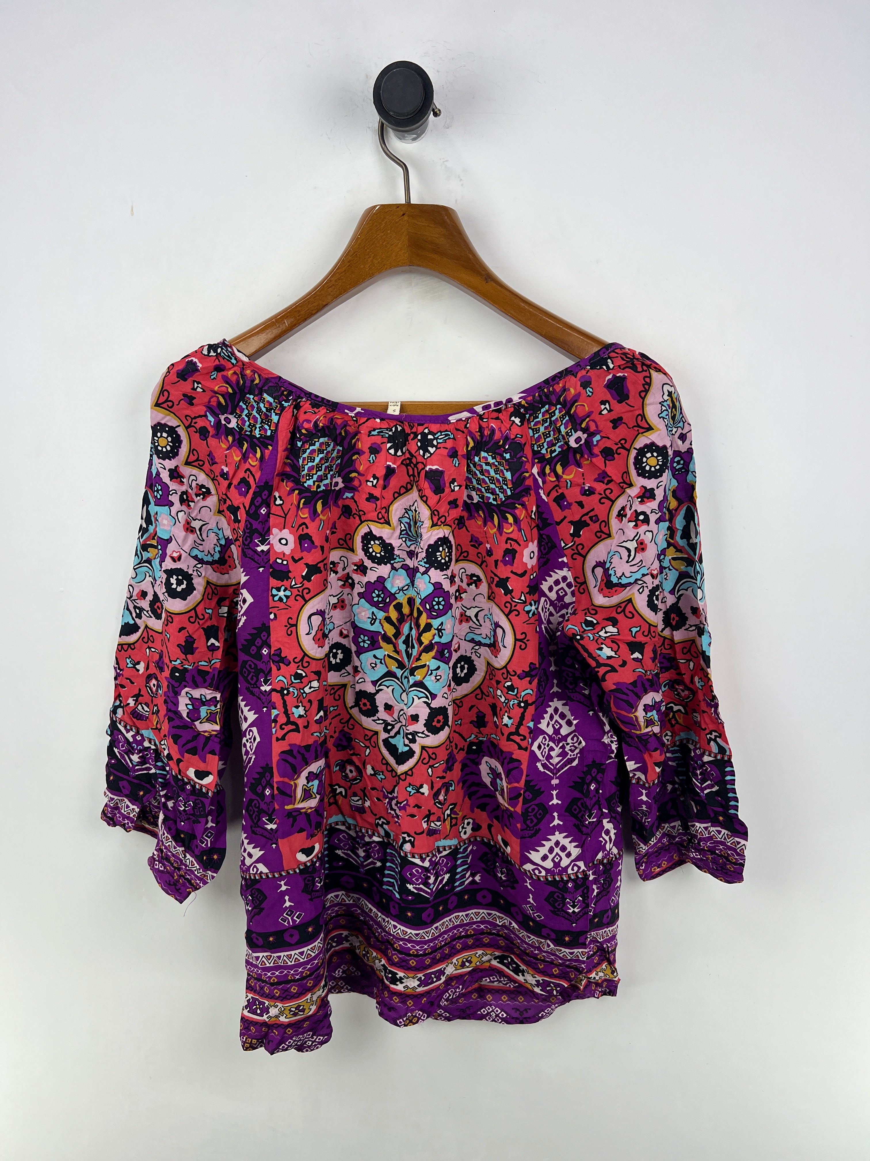Blouse (Women) (Medium)
