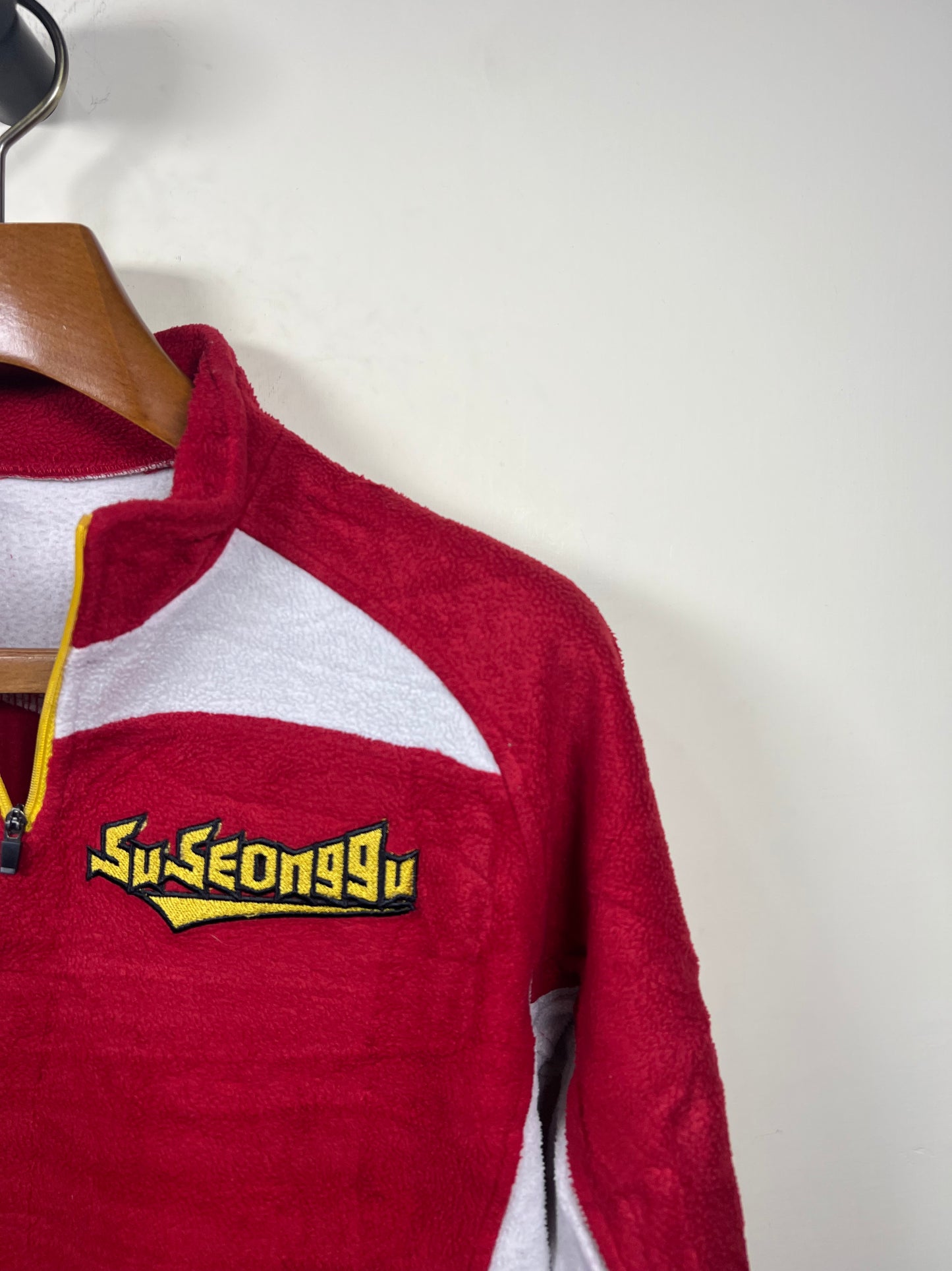 Quarter Zipper (Women) (Medium)