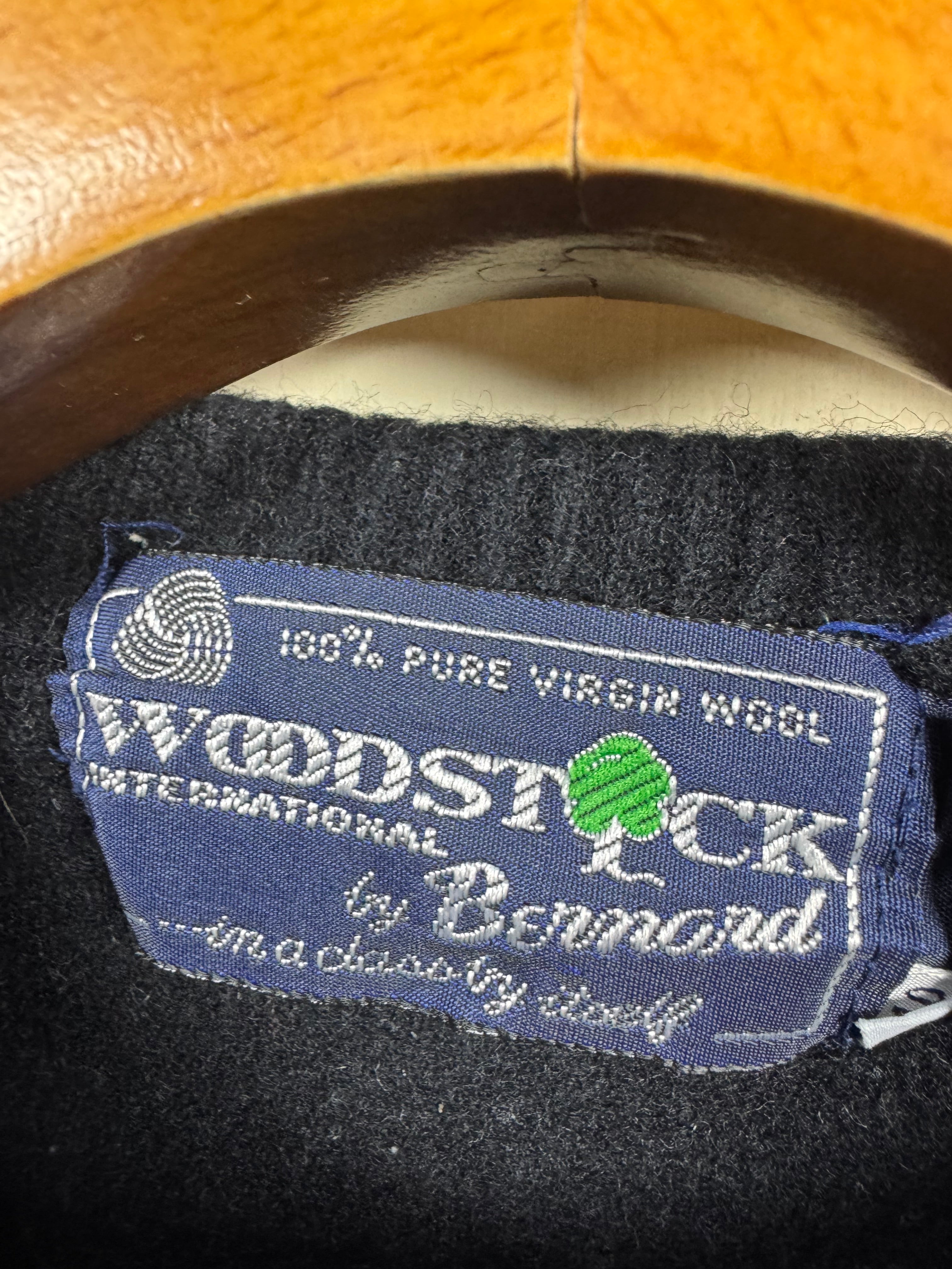 Wood Stick Virgin Lambsool Sweater (Small)