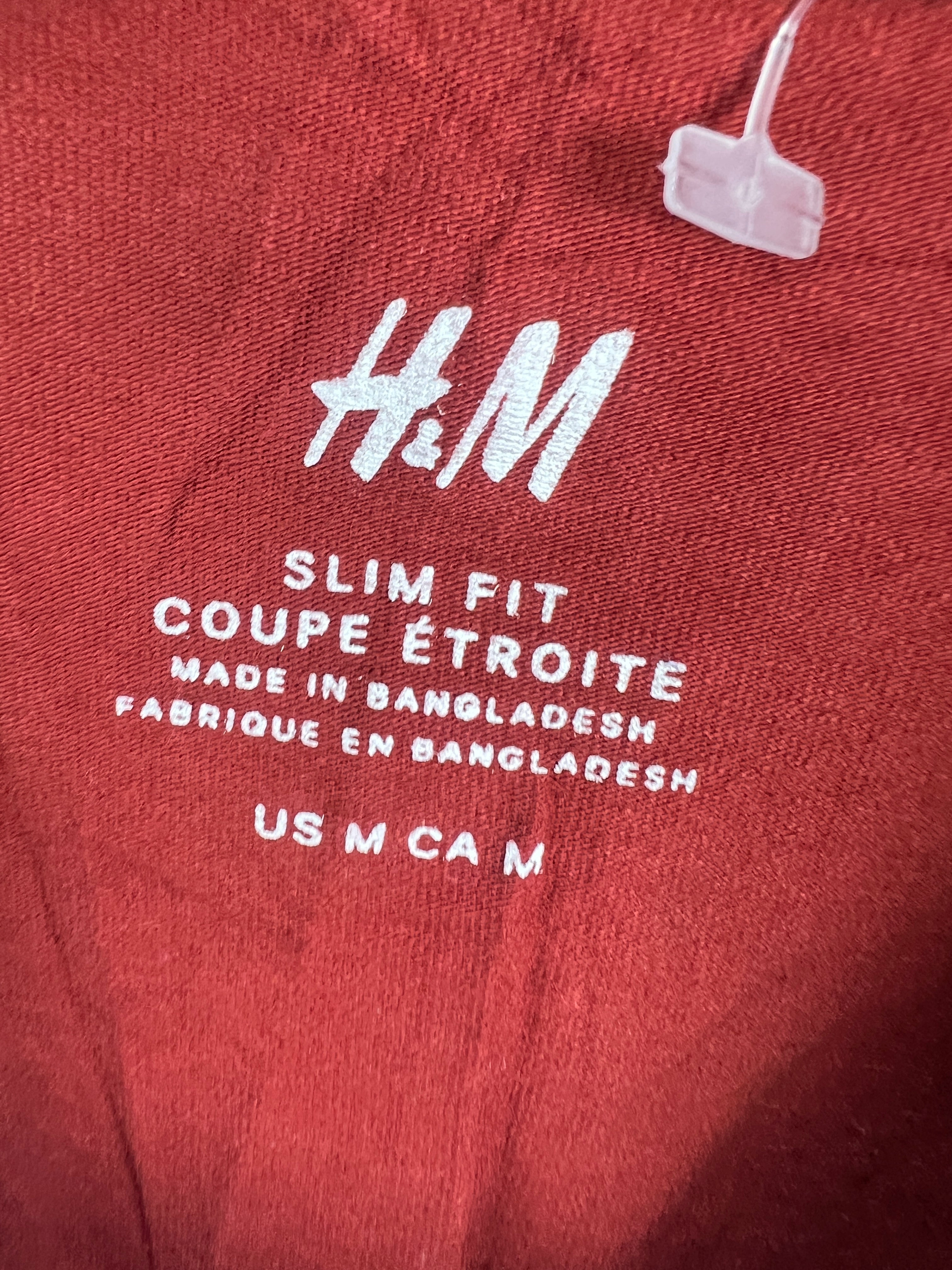H&M T-Shirt (Women) (Medium)