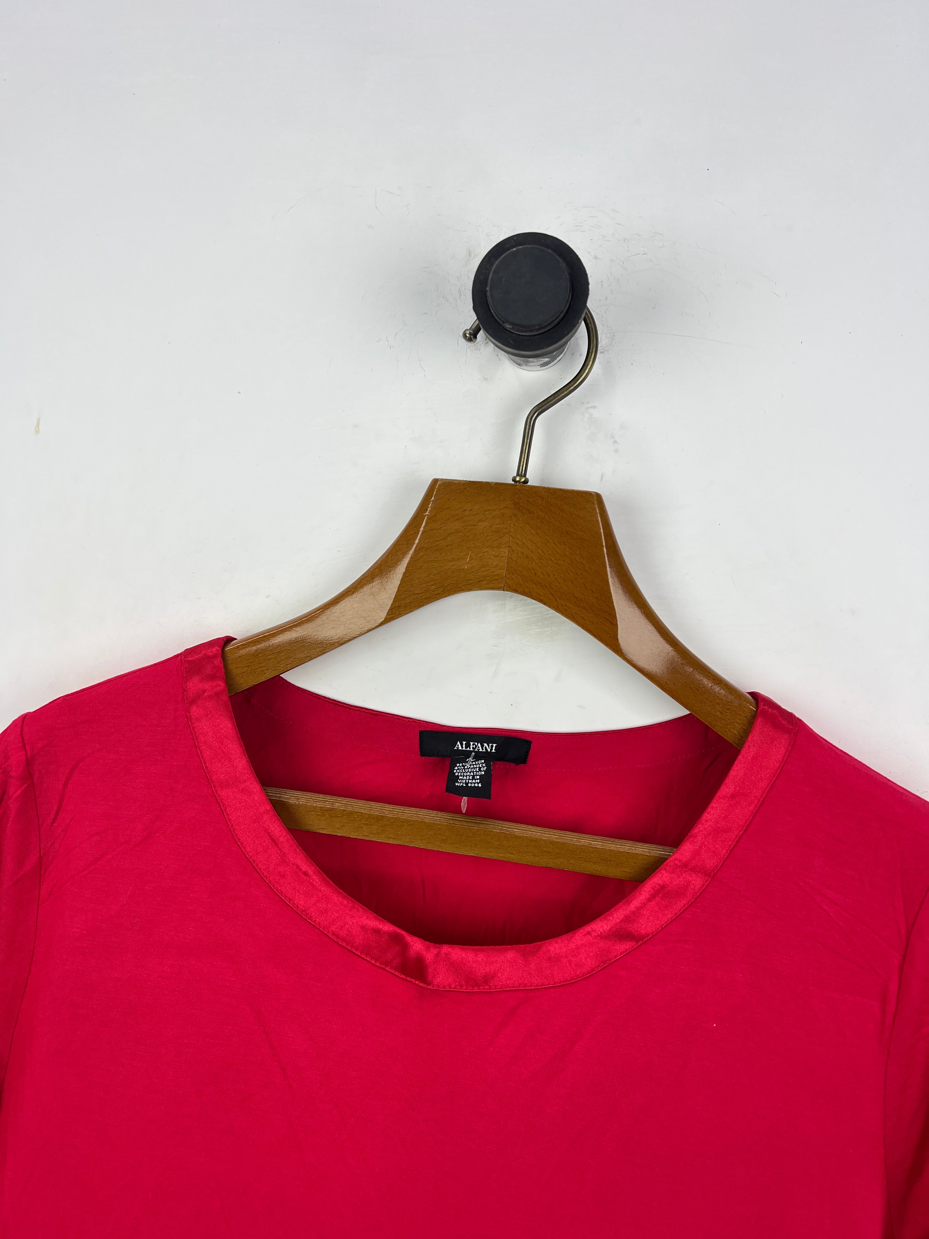 Alfani Blouse (Women) (Large/X-Large)