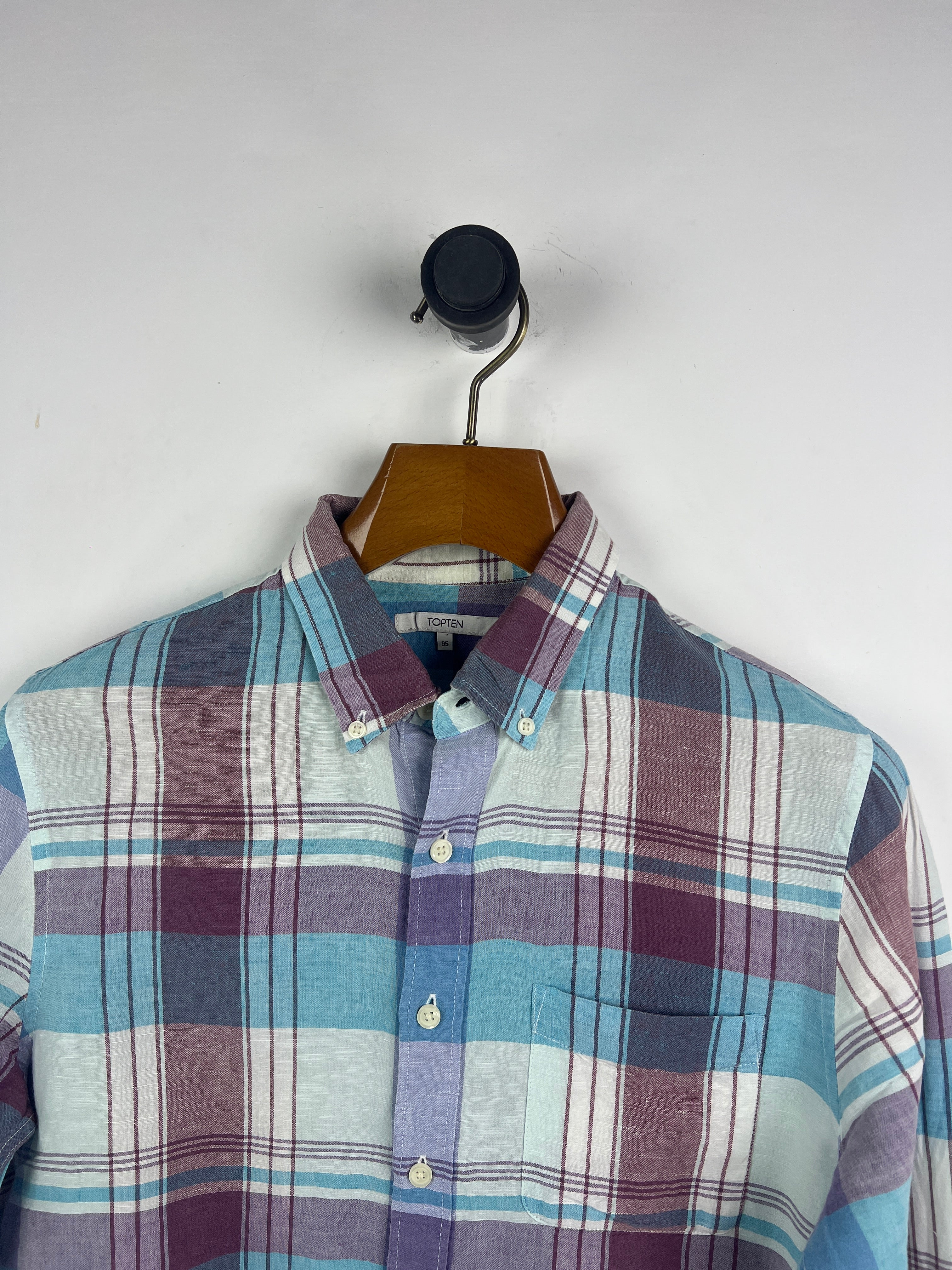 Top Ten Linen Shirt (Small-Medium)