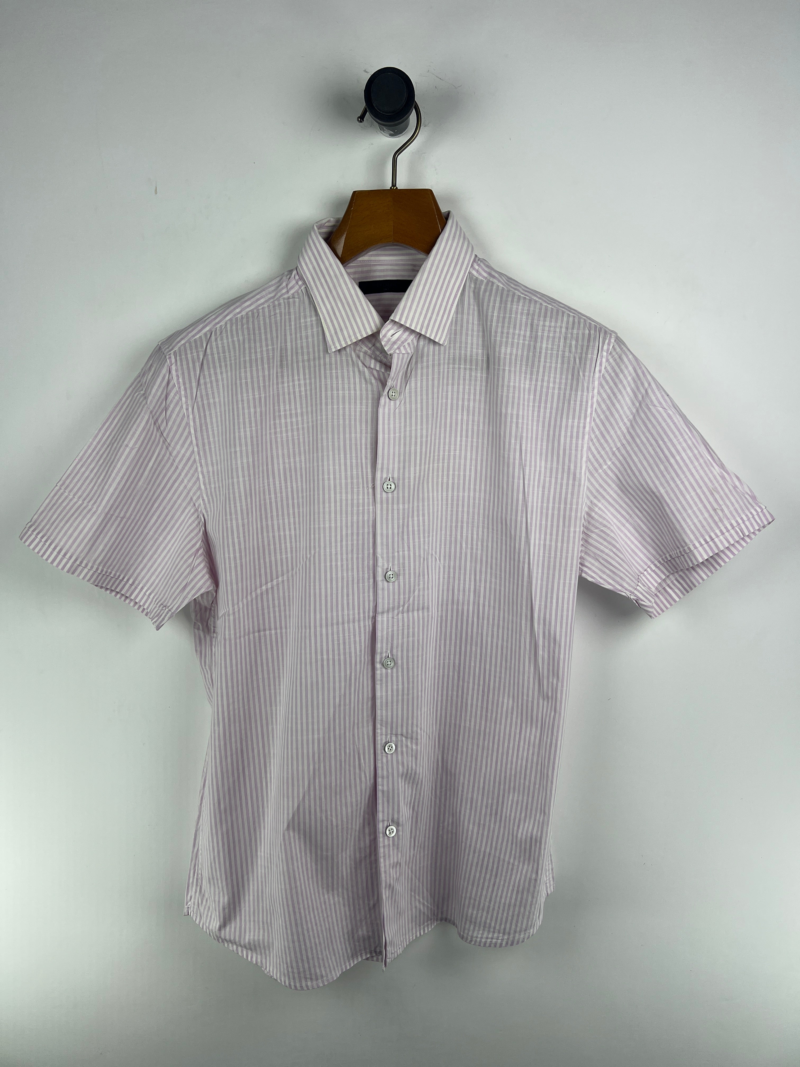 Trugen Linen Shirt (Medium-Large)