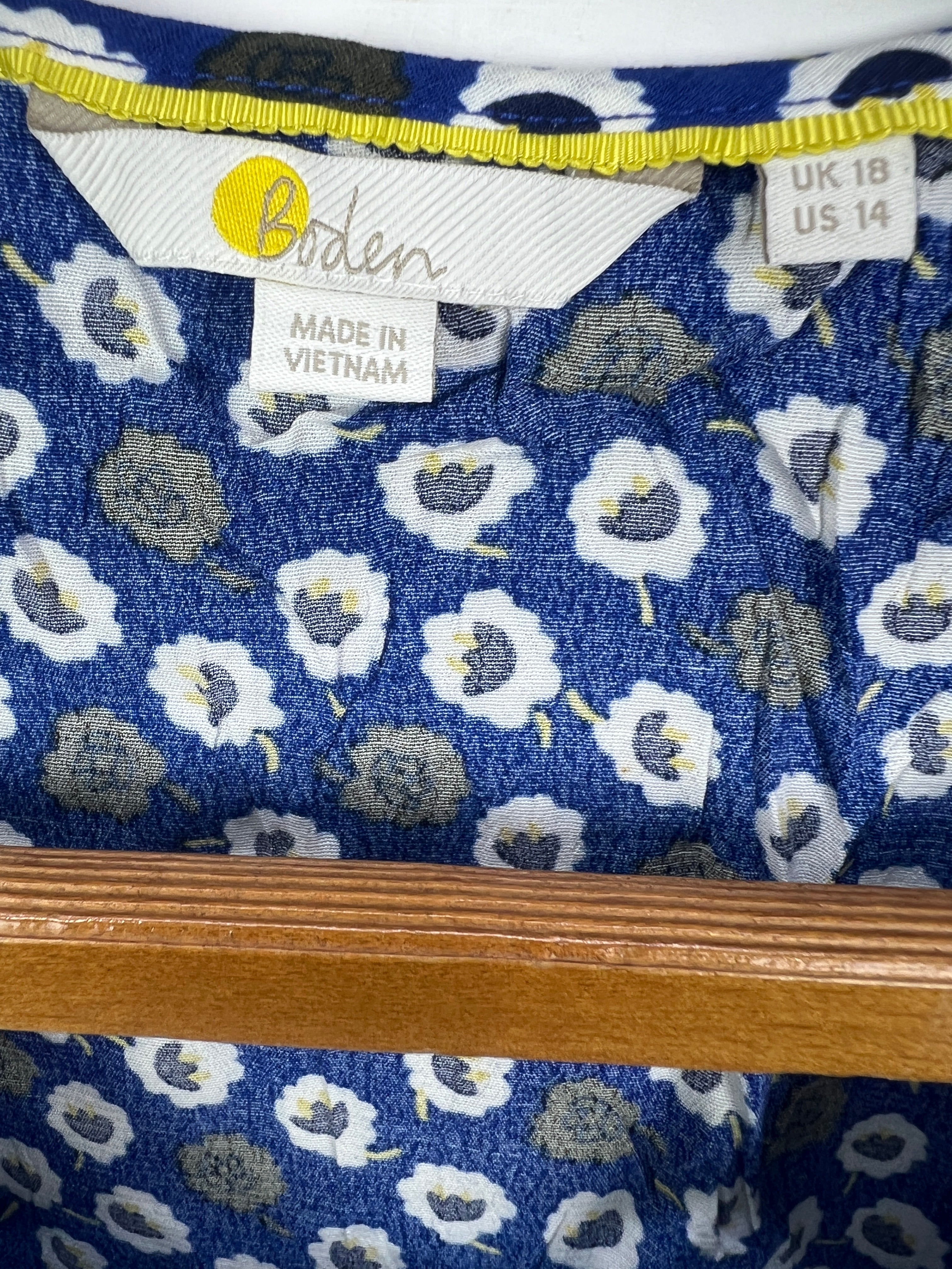 Boden Blouse (Women) (Large/X-Large)