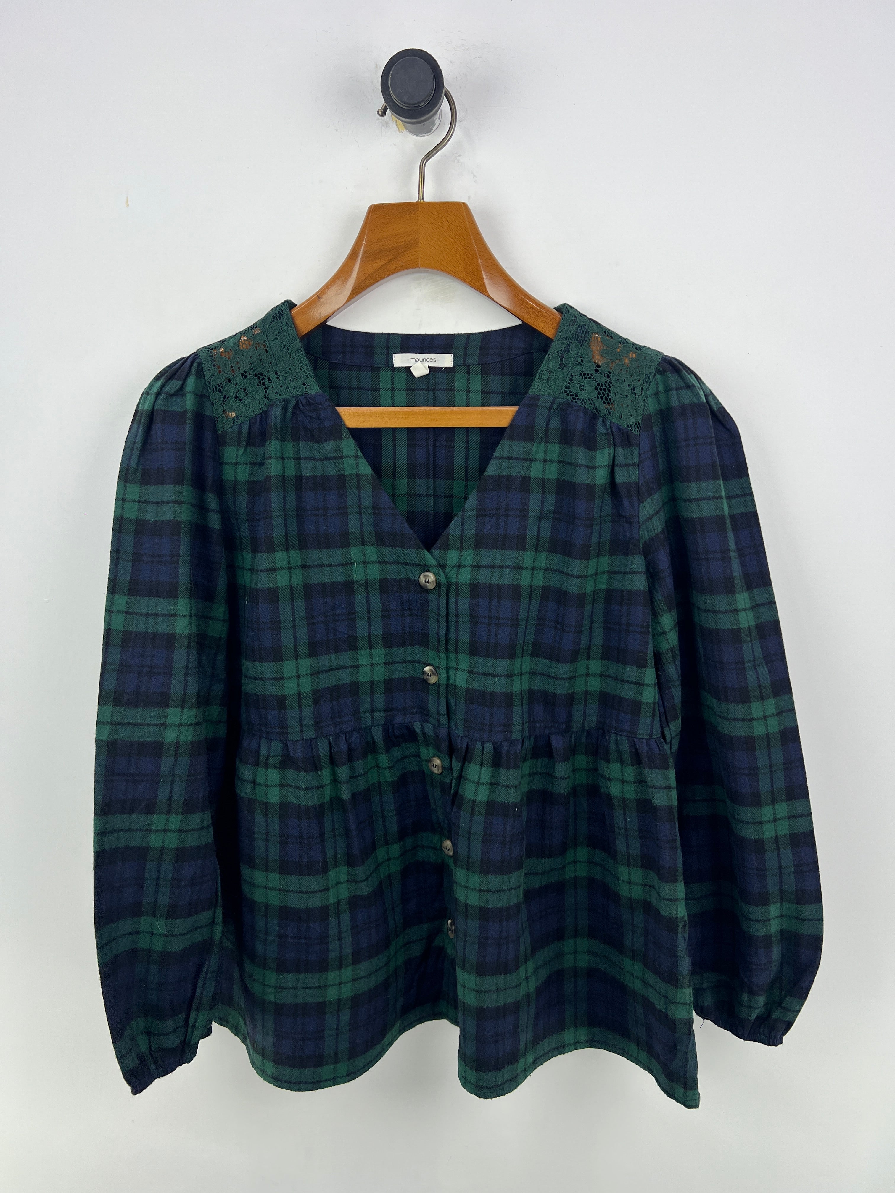 Maurices Shirt (Women) (Small-Medium)