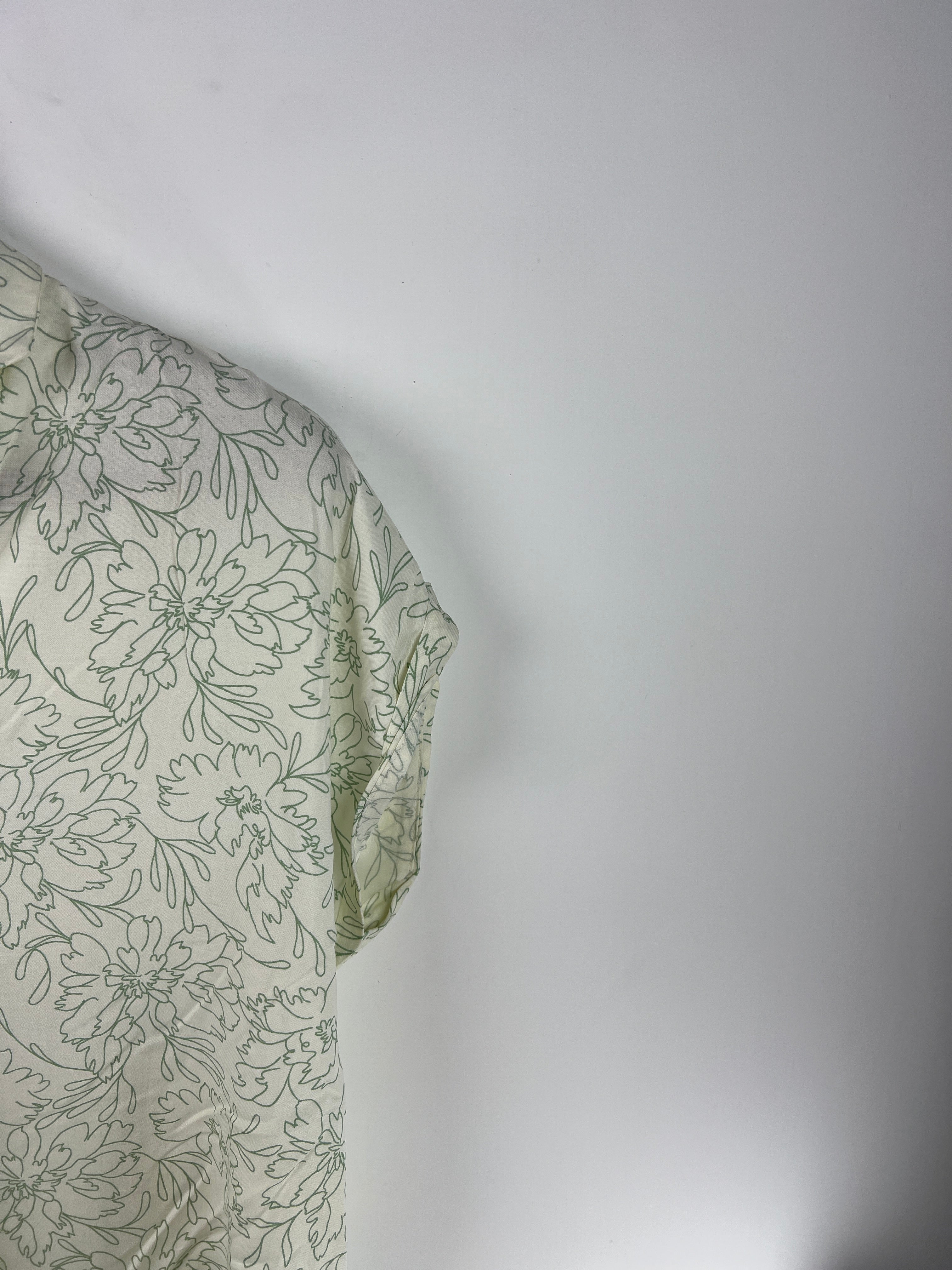 Triumph Blouse (Women) (Large/X-Large)