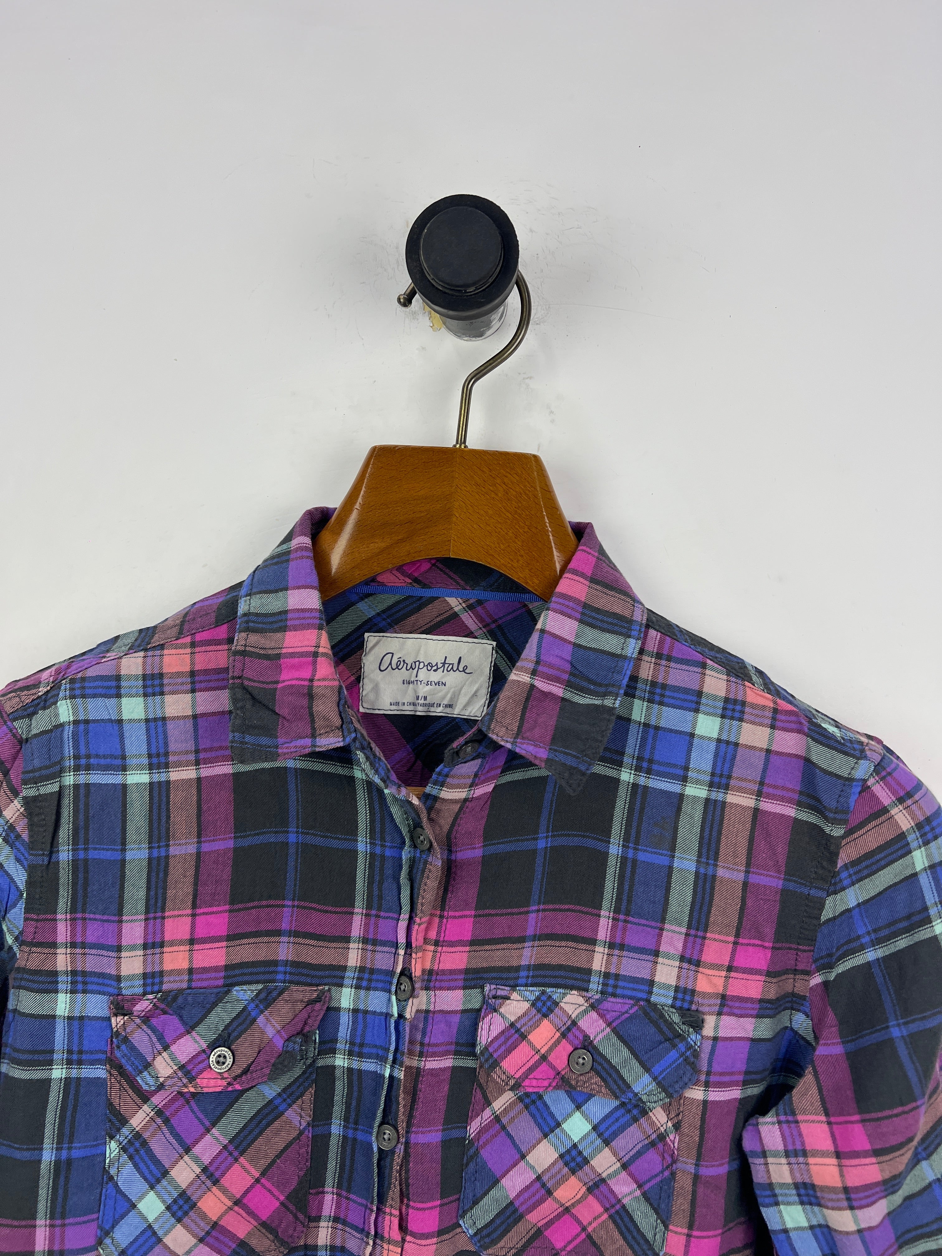 Aeropostale Shirt (Women) (Medium)