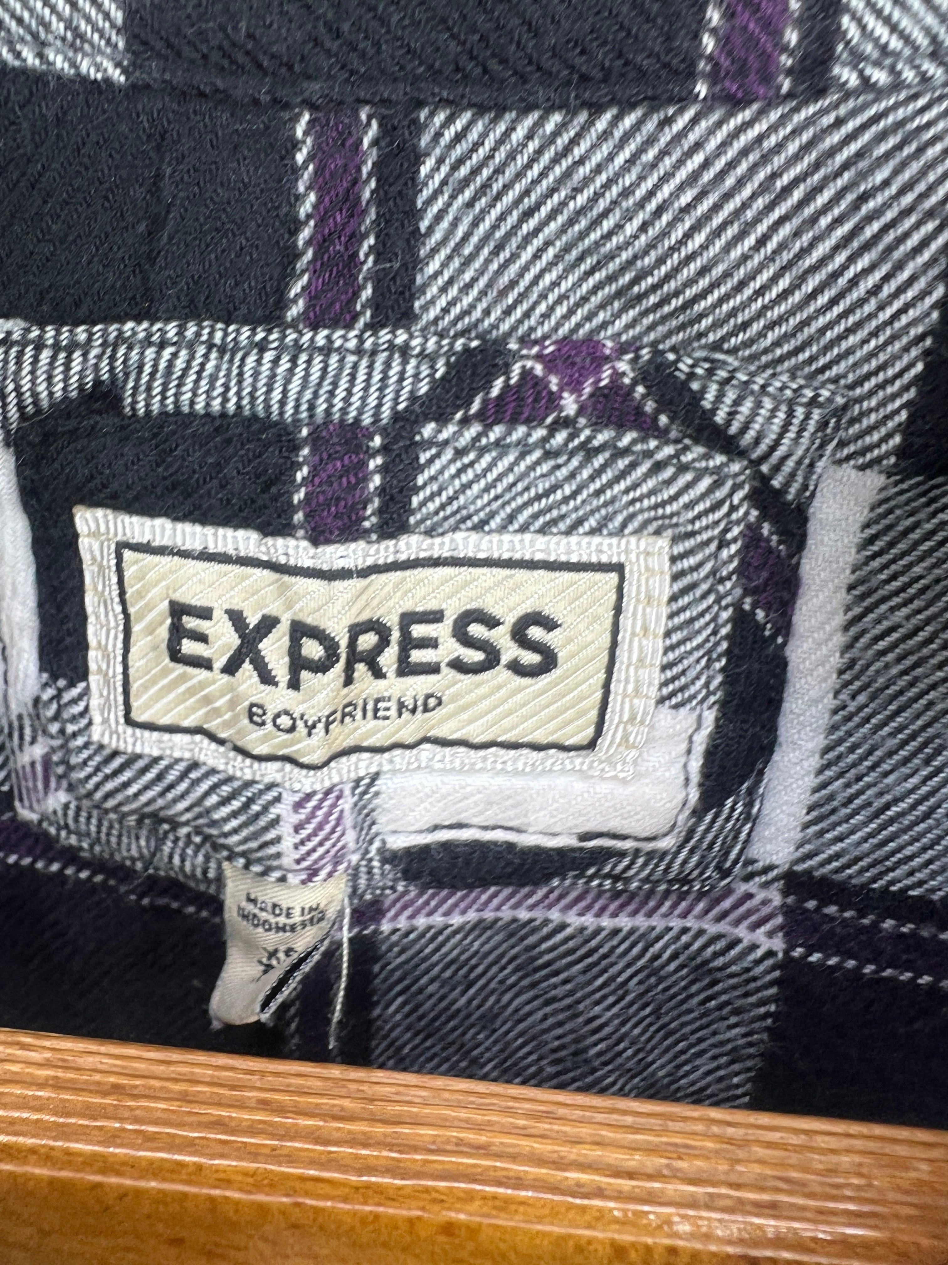 Express Shirt (Women) (Small)