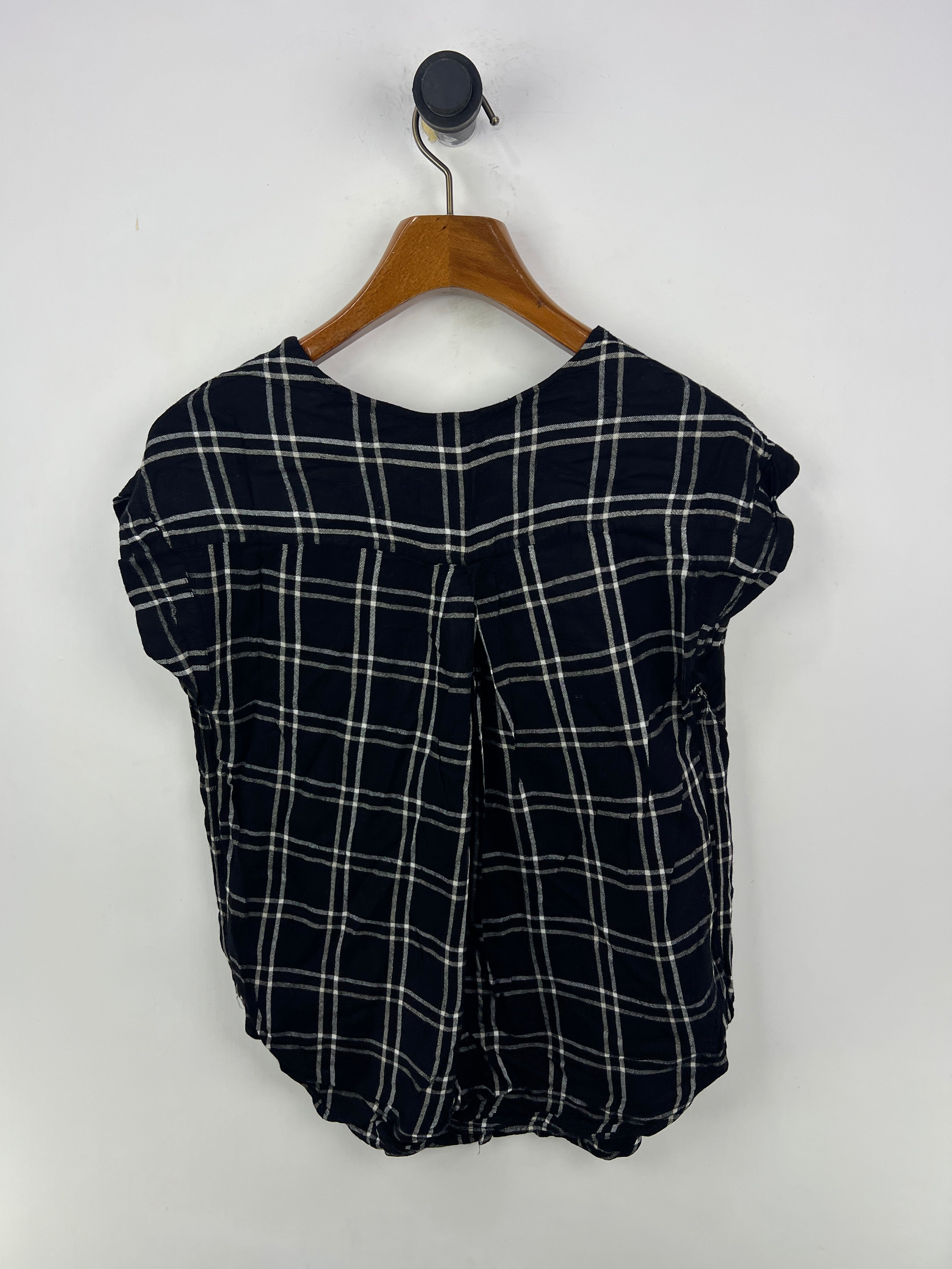 Jachs Shirt (Women) (Small)