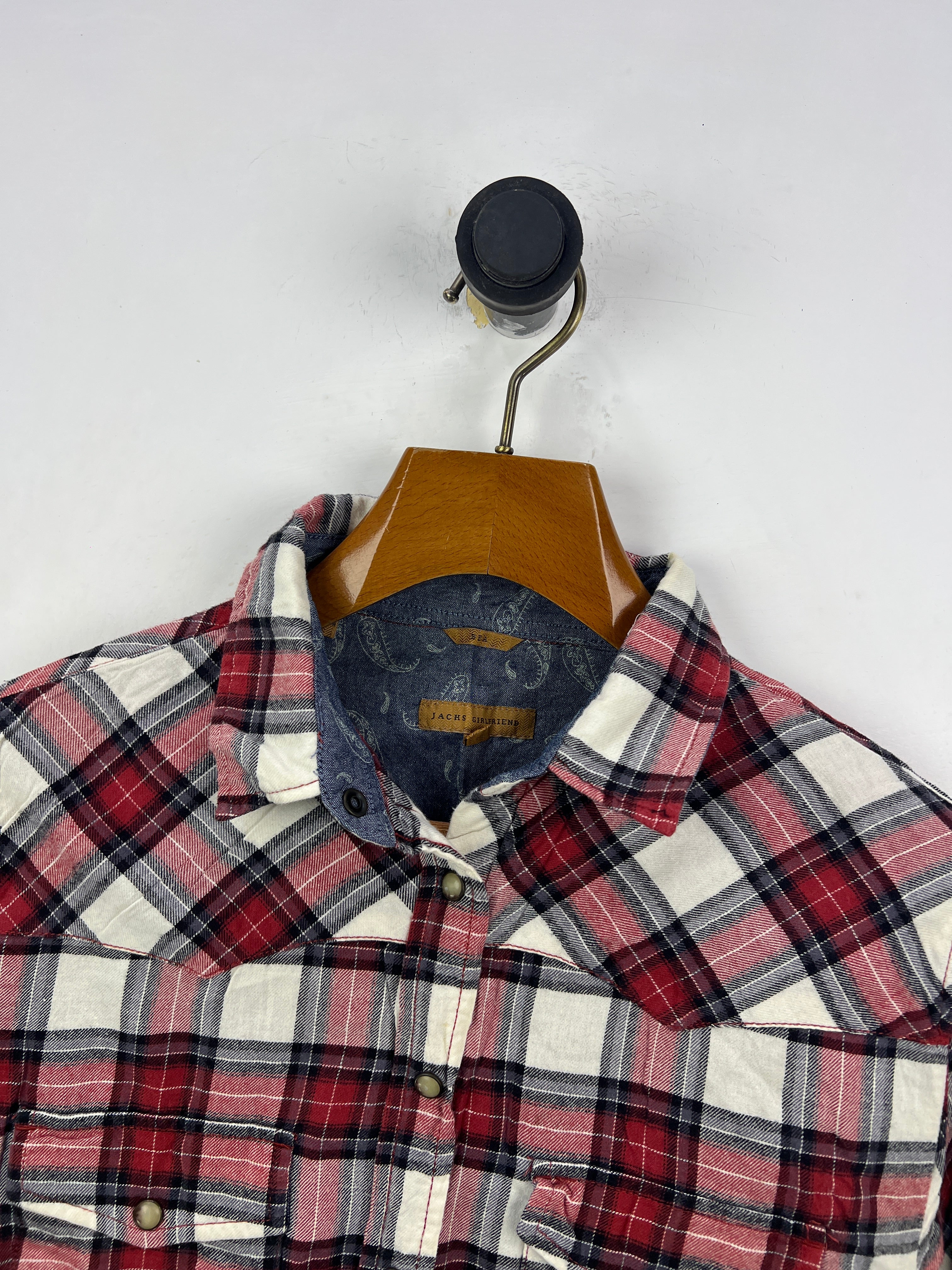 Jachs Shirt (Women) (Medium)