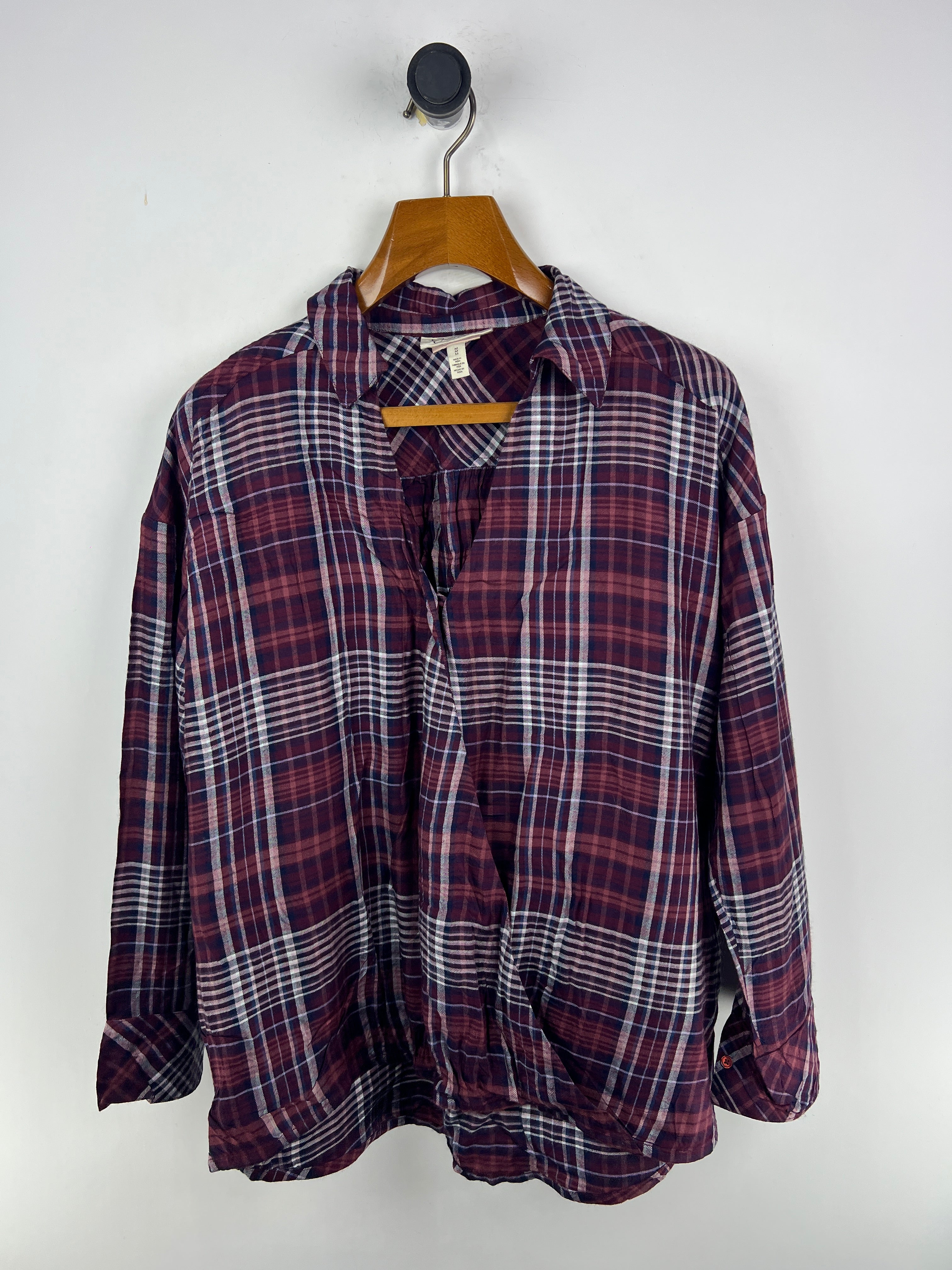 Jessica Shirt (Women) (Medium)