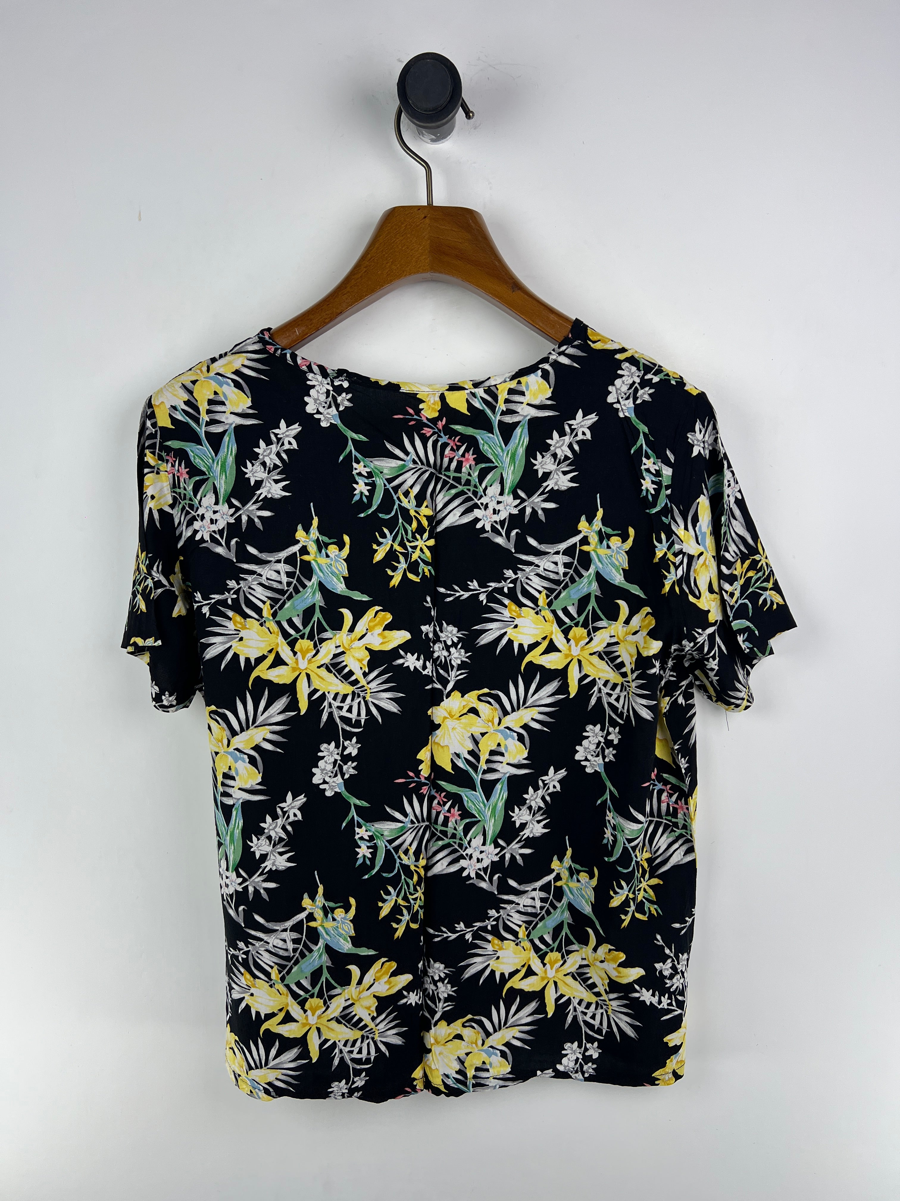 Blouse (Women) (Medium-Large)