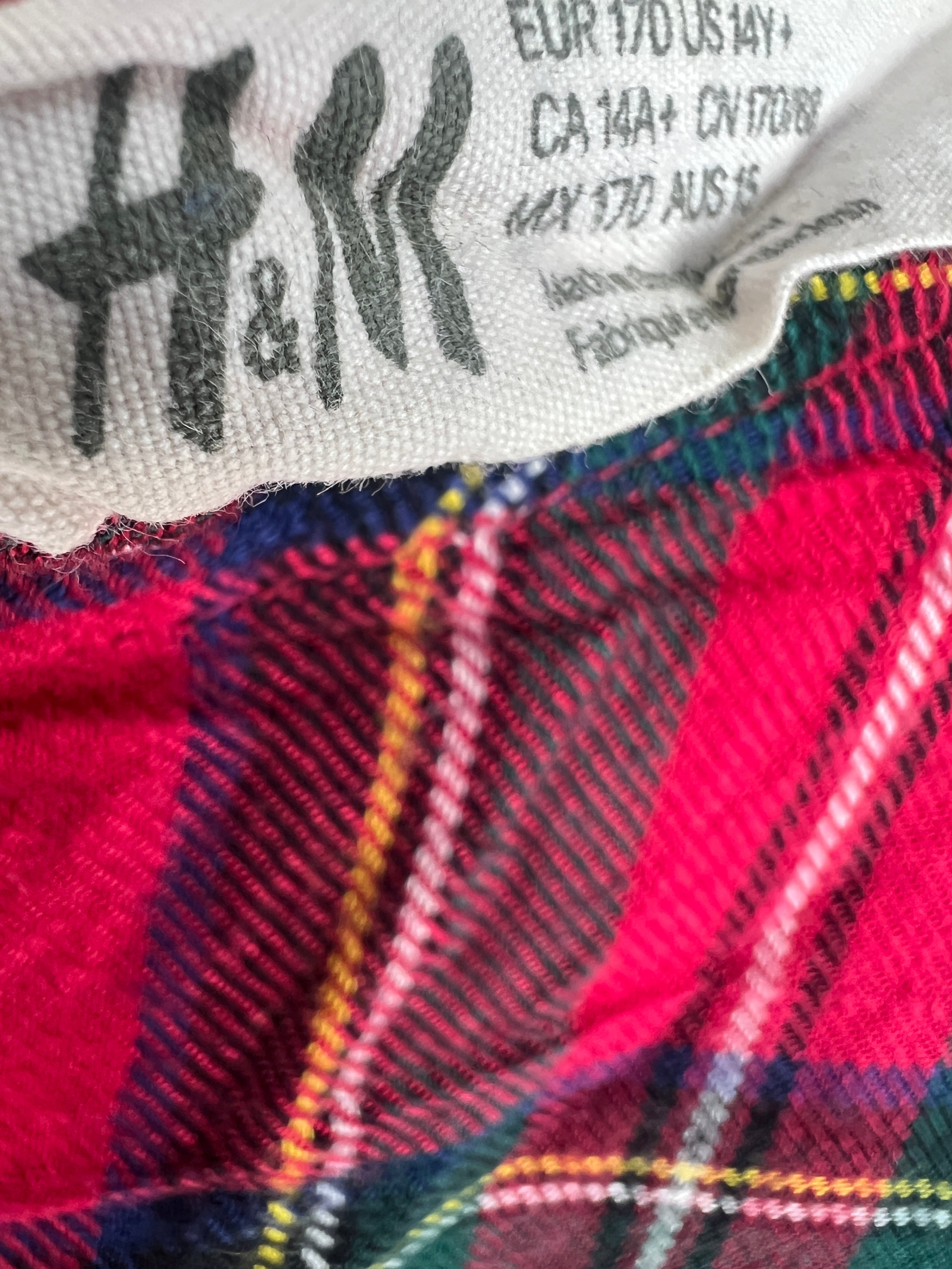 H&M Shirt (Women) (X-Small/Small)