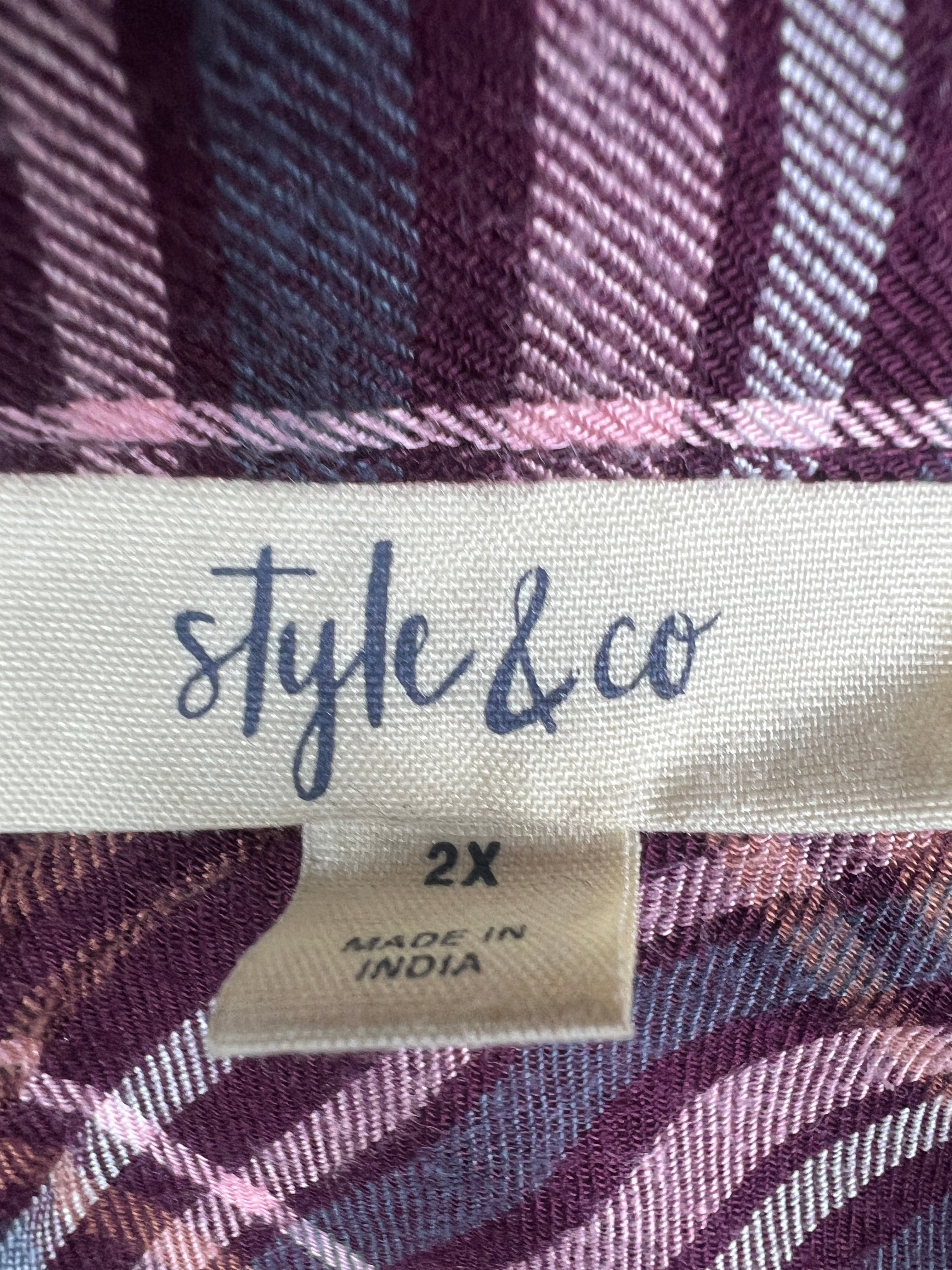 Style & Co Shirt (Women) (XX-Large)