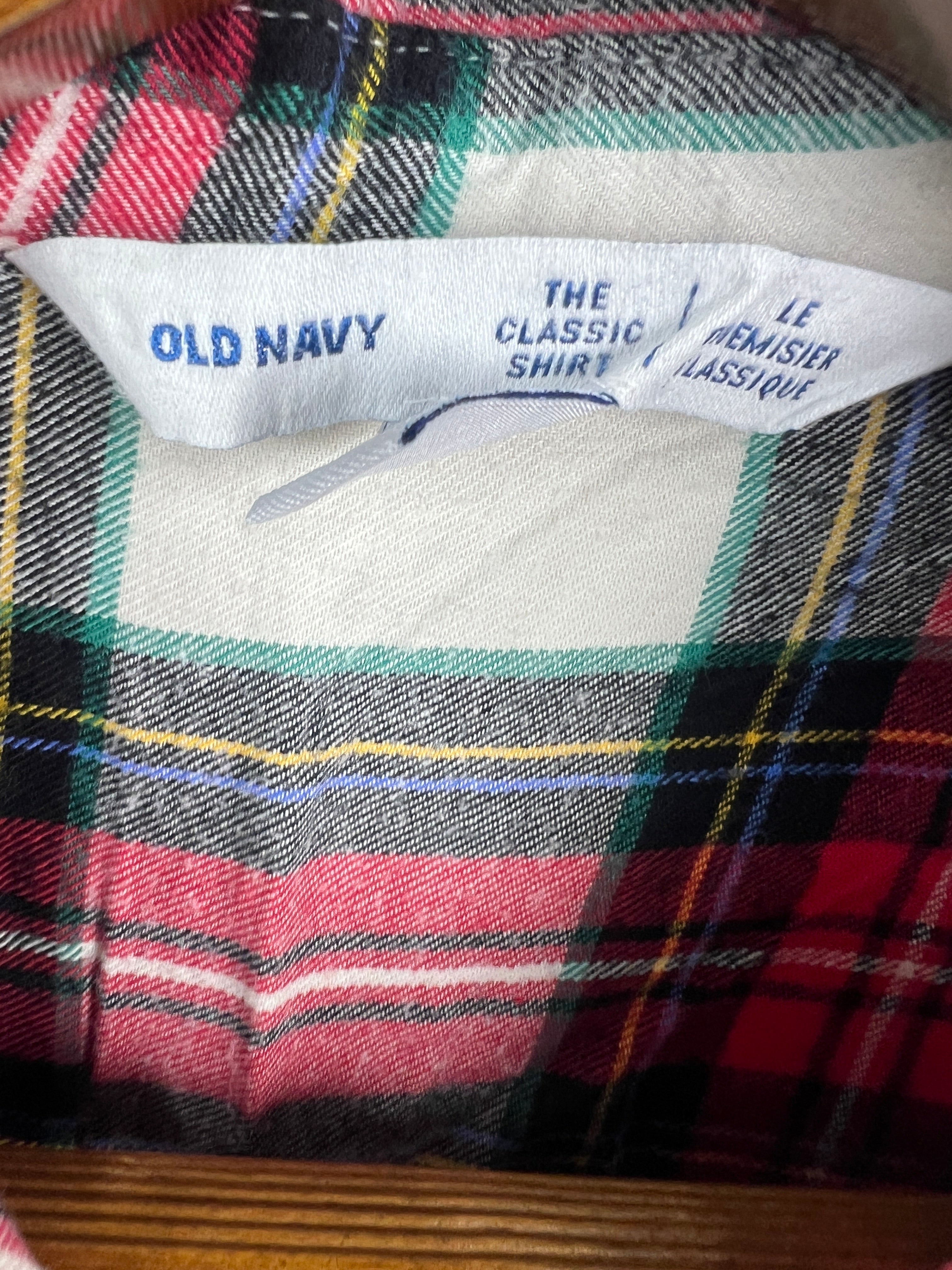 Old Navy Shirt (Women) (Medium-Large)